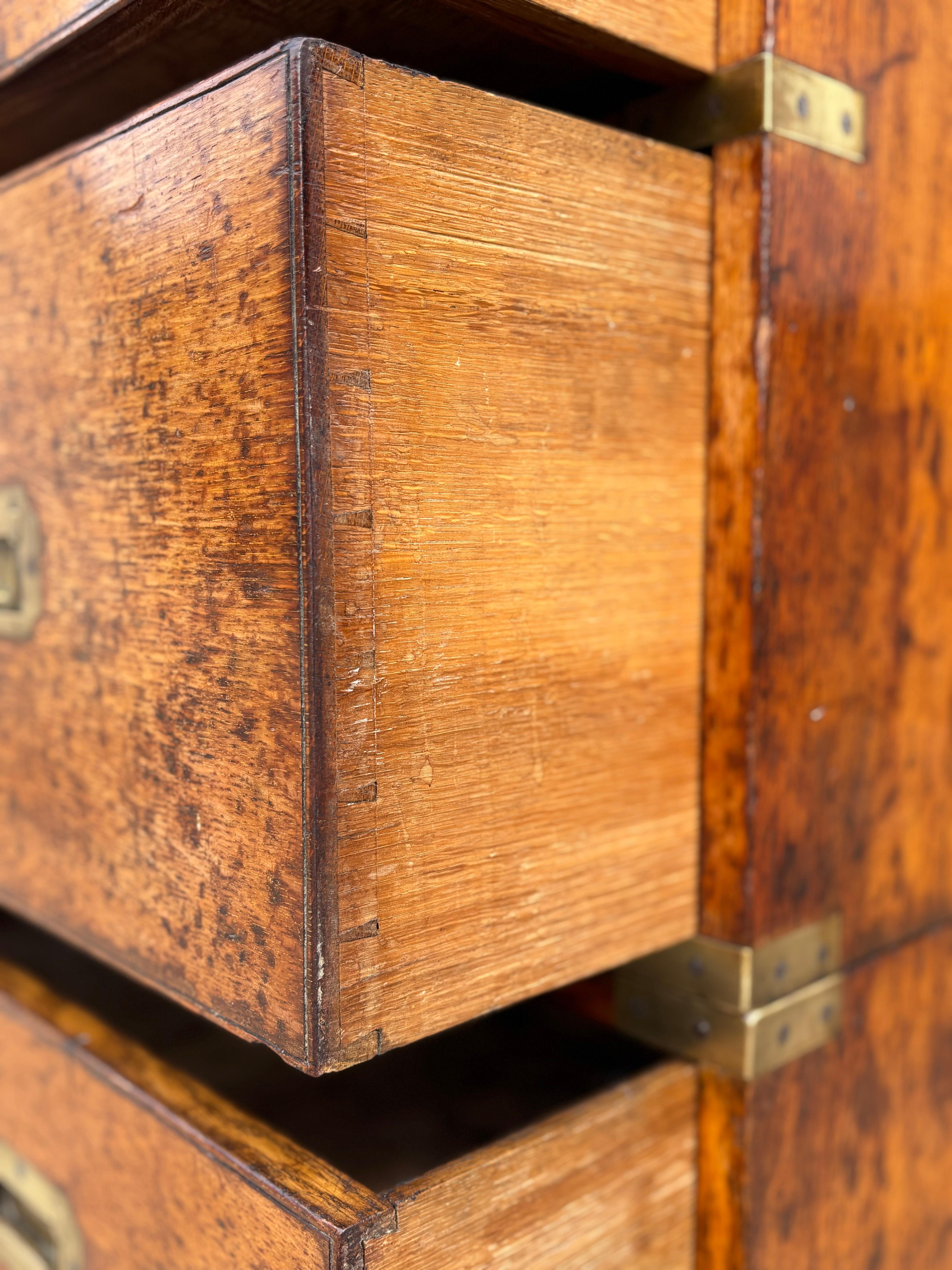 Mid 19th Century Oak Military Campaign Chest of Drawers For Sale 10