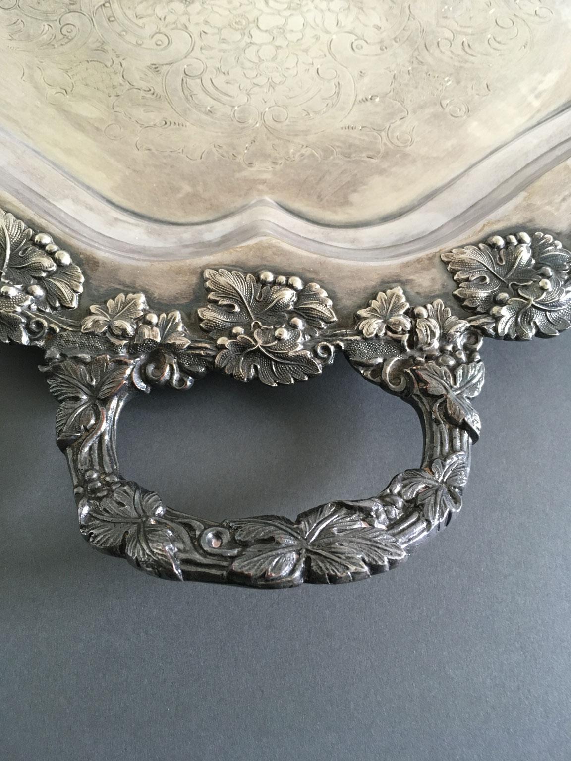 Mid-19th Century Oval Engraved Sheffield Tray with Handles For Sale 5