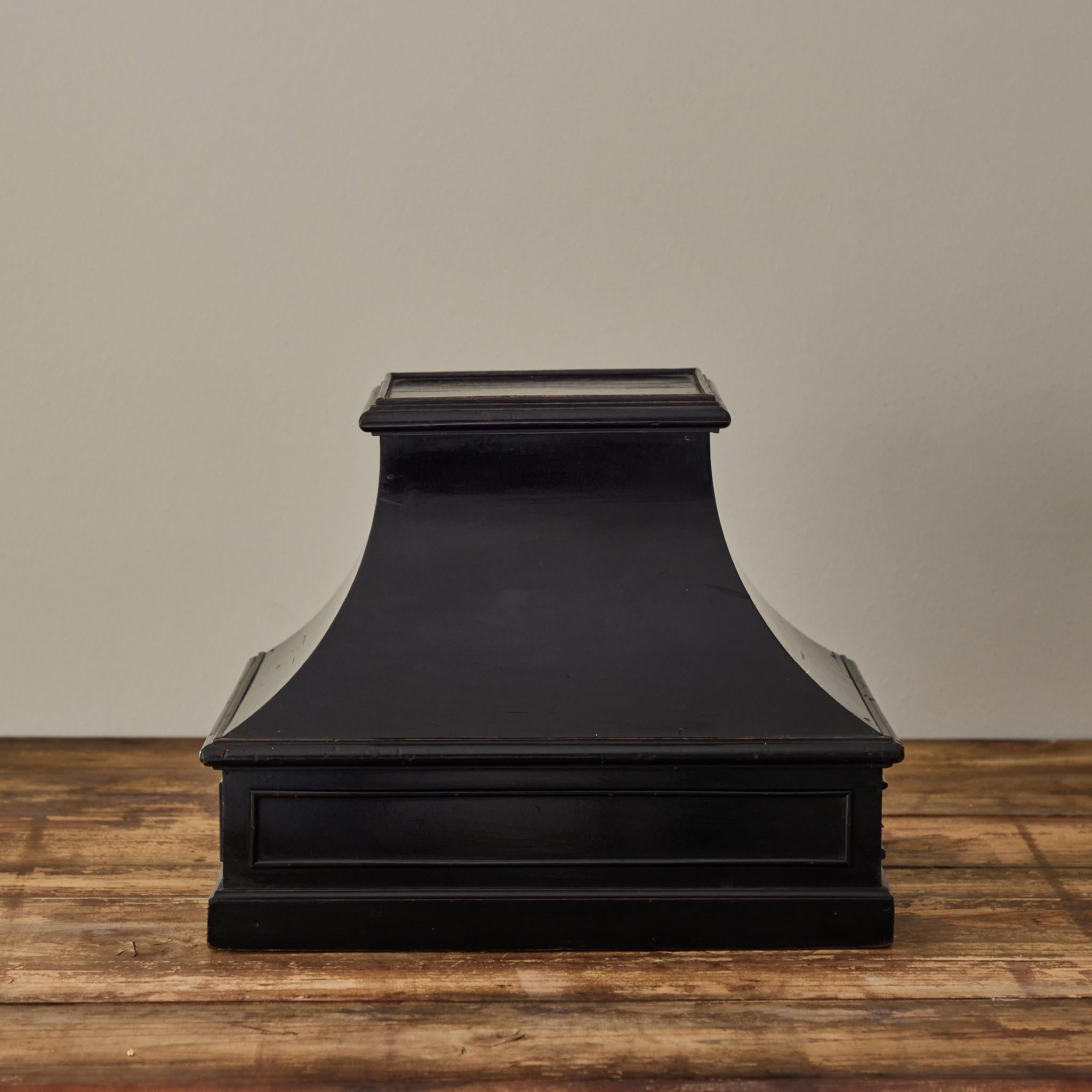 Wood Mid-19th Century Painted Black Plinth from France