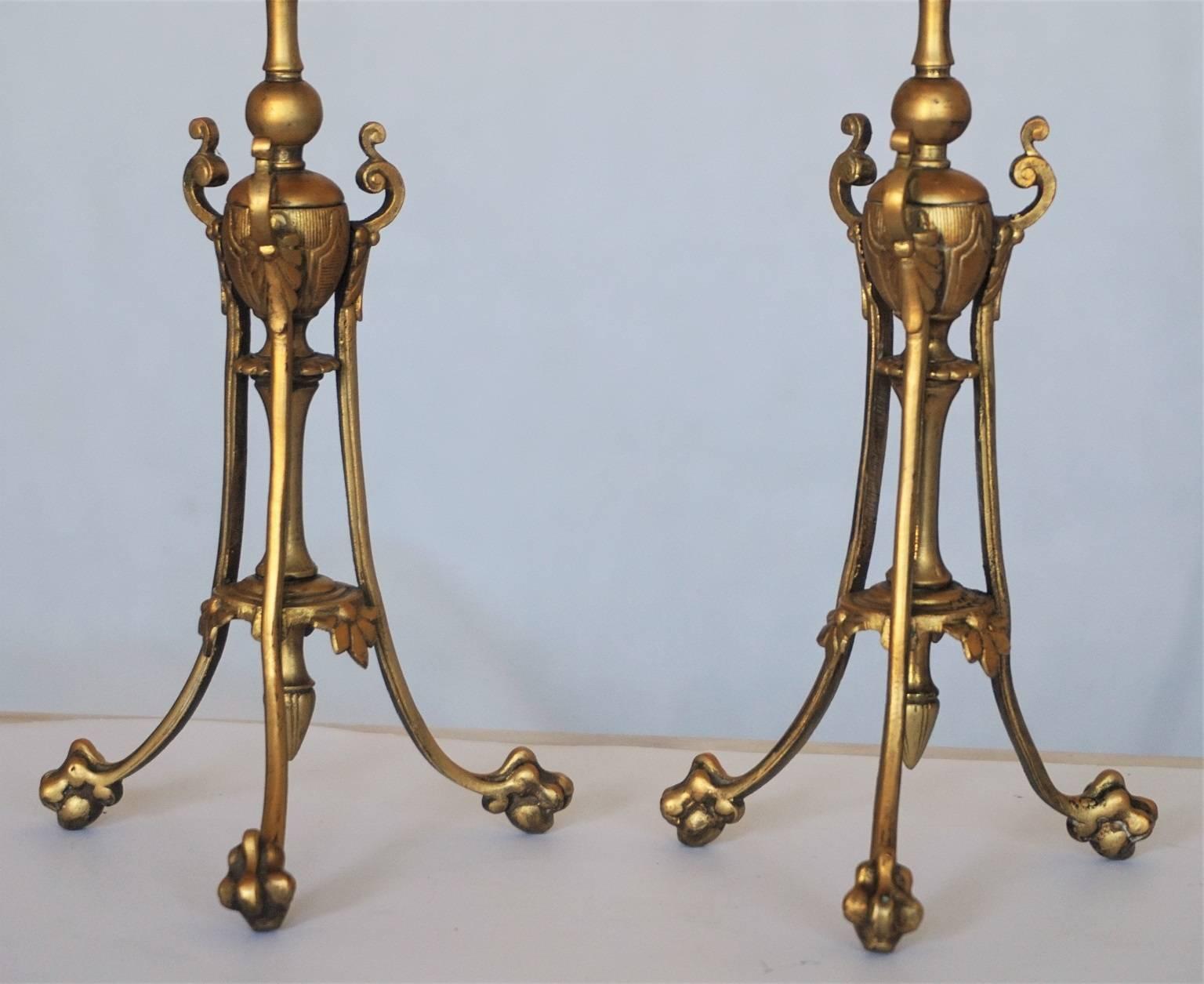 Mid-19th Century Pair of French Empire Style Gilt Bronze Candleholders For Sale 1