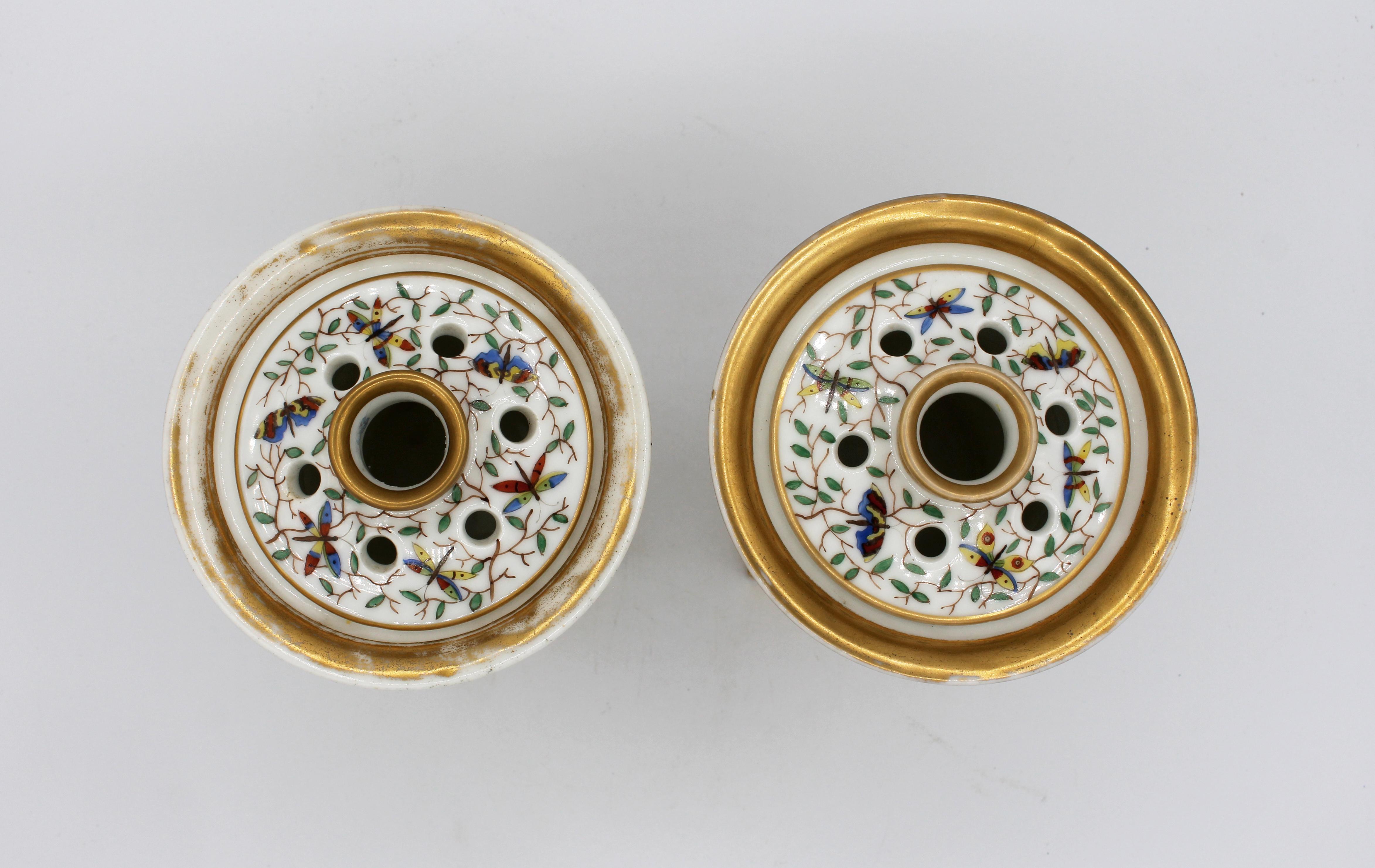Mid 19th Century Pair of French Old Paris Porcelain Bough Pots 1