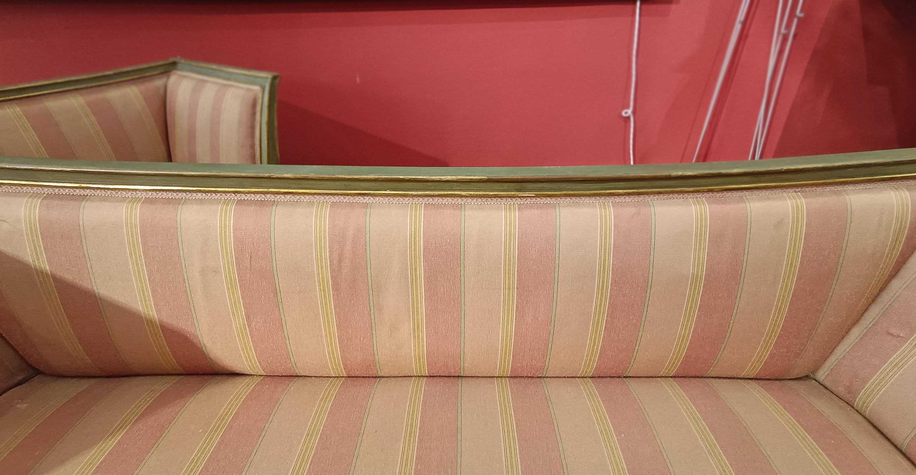 MID-19th CENTURY PAIR OF GILT AND LACQUERED SOFAS For Sale 3