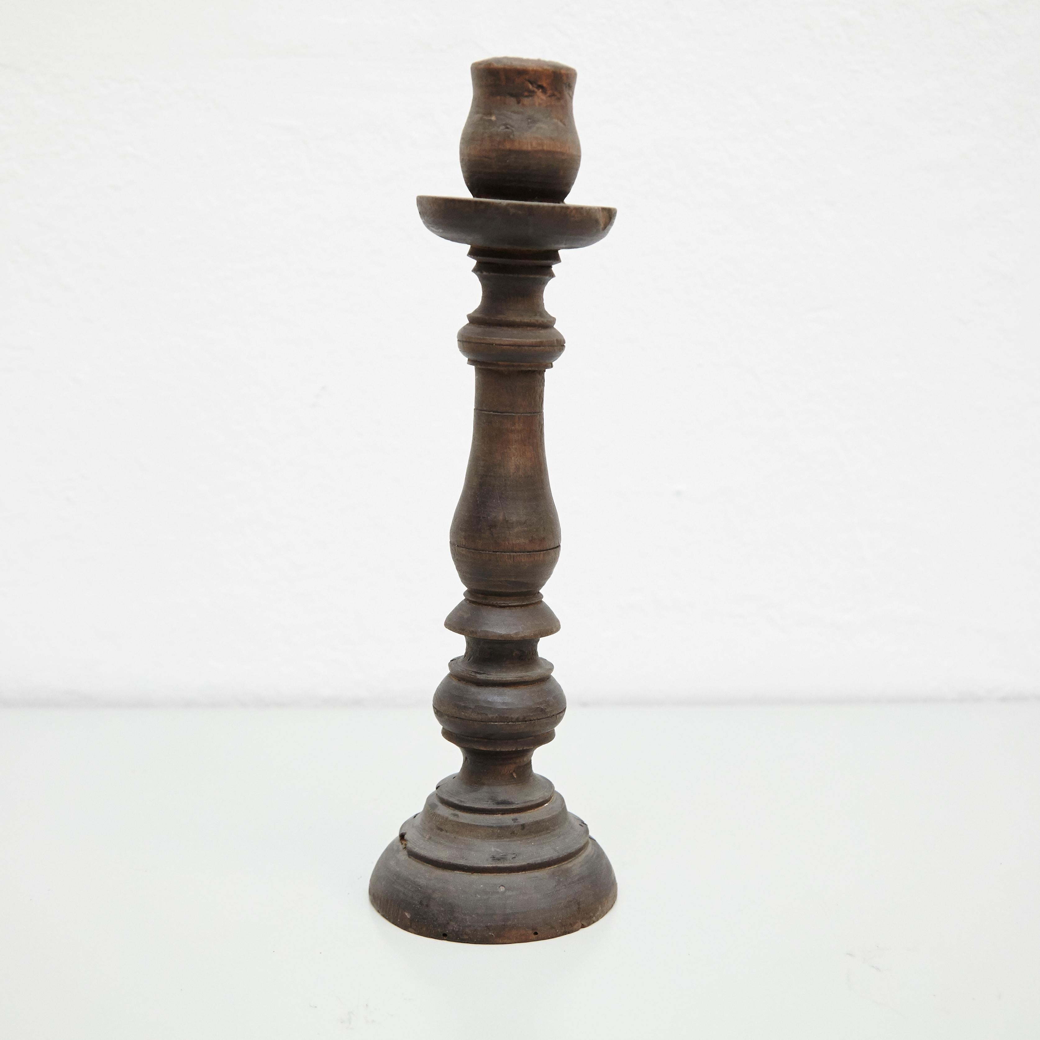 Mid-19th Century Pair of Popular Traditional Rustic Wood Candlesticks For Sale 3