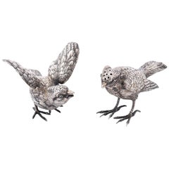 Mid-19th Century Pair of Salt and Pepper Bird Shakers