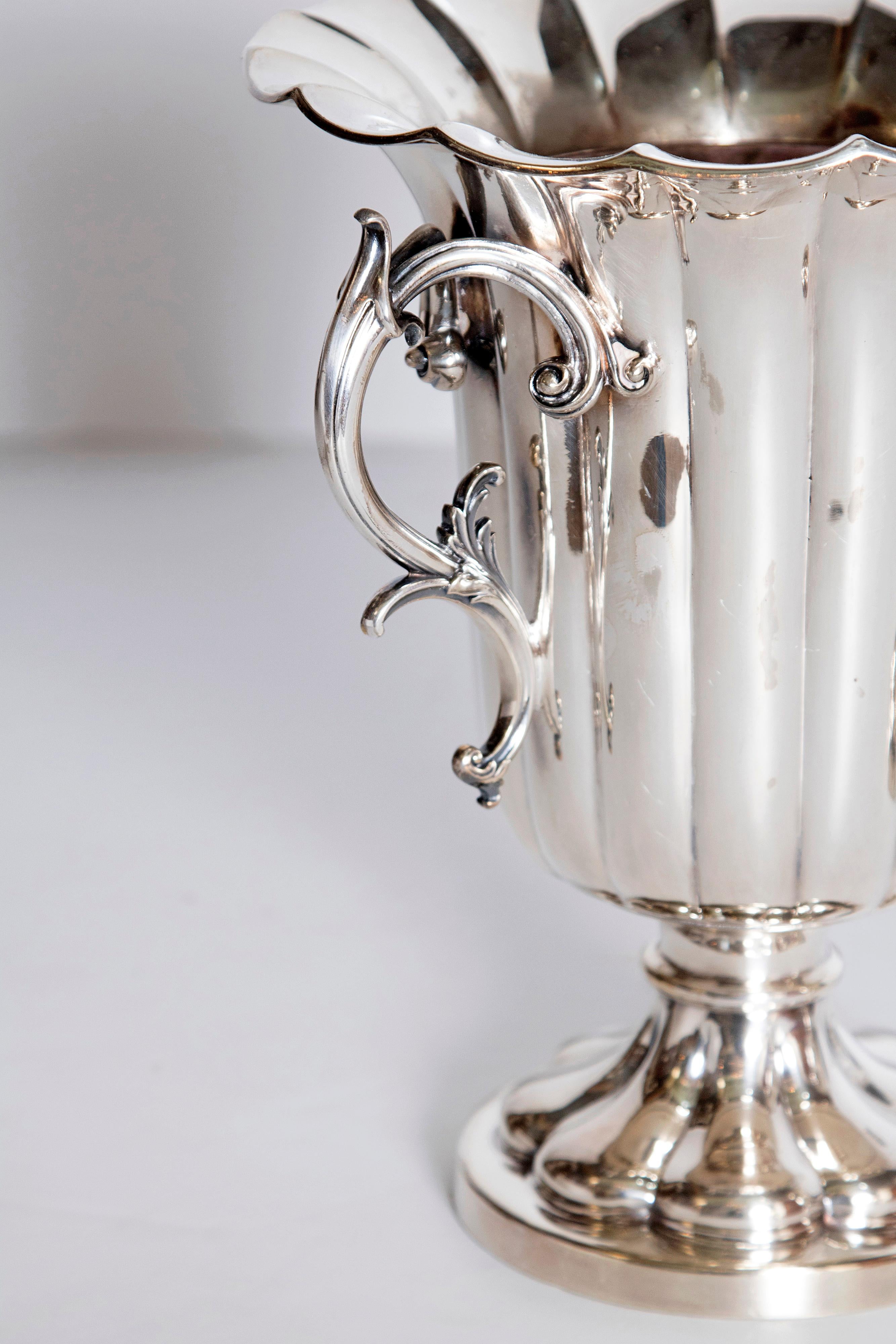 18th Century Mid-19th Century Pair of Silver Plate Ice Vases by Elkington & Co., England