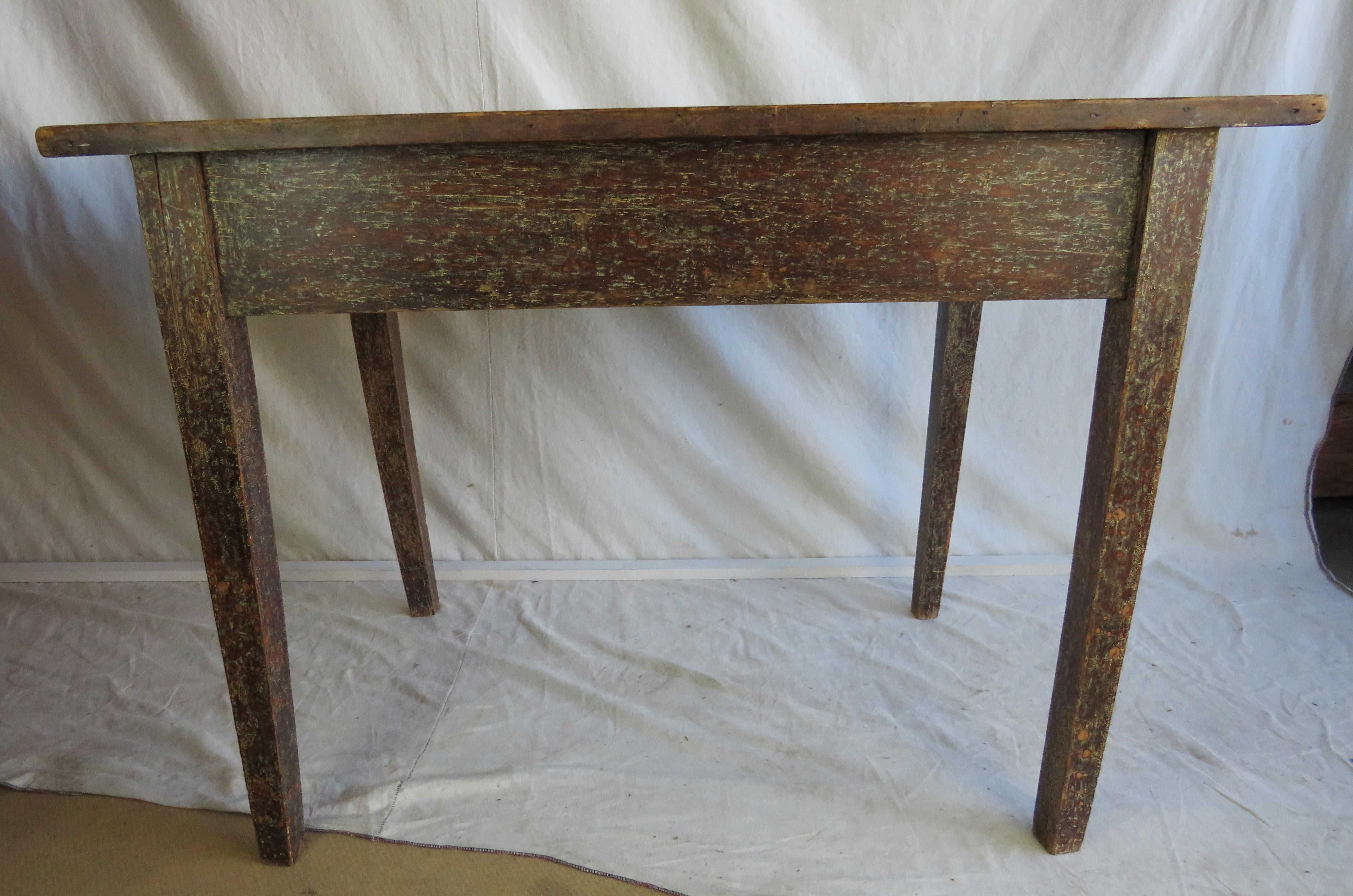 Mid 19th Century Pine Side Table in Original Red Paint For Sale 2