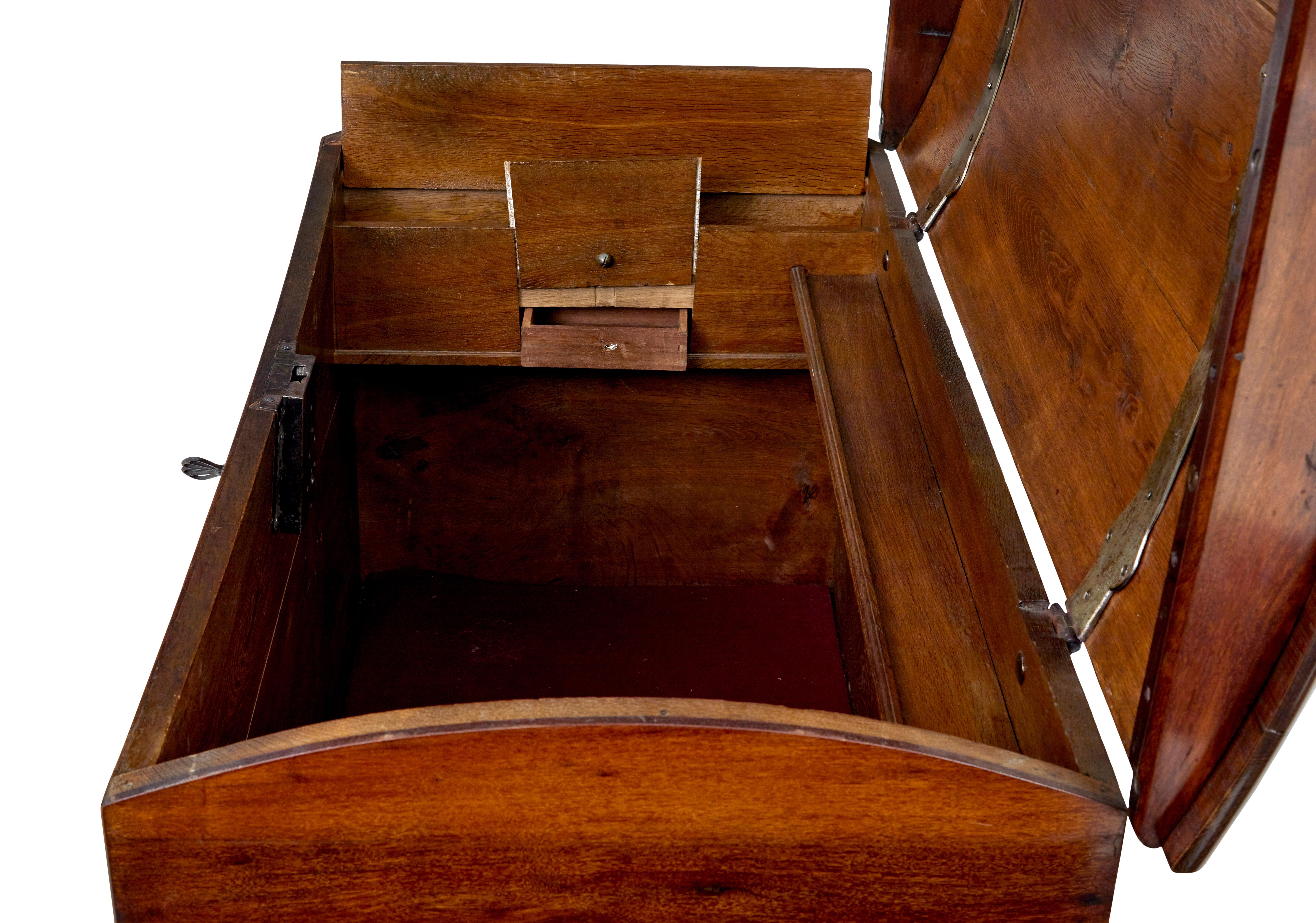 Mid 19th century profusely inlaid continental walnut dome coffer For Sale 3