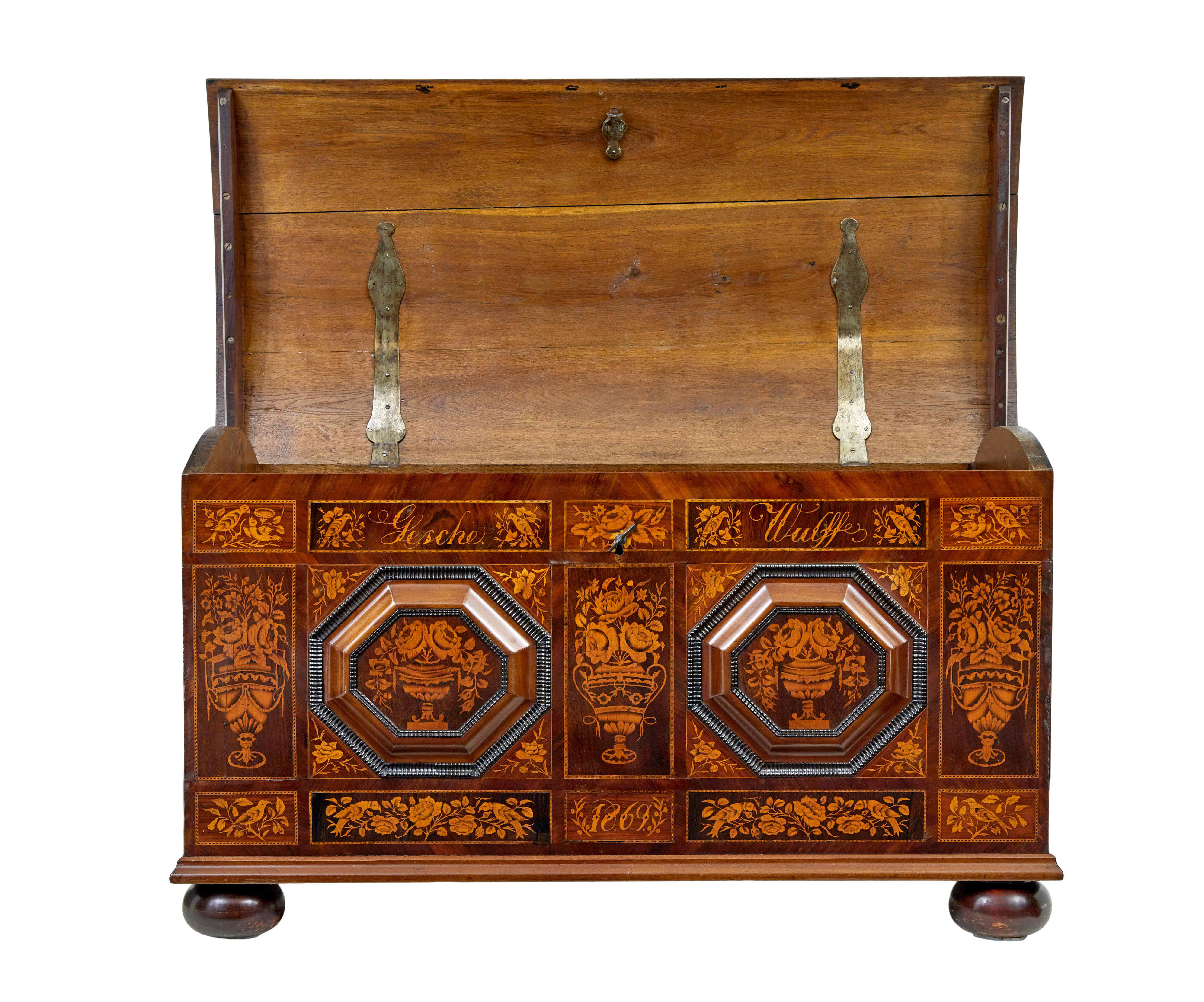 Baroque Mid 19th century profusely inlaid continental walnut dome coffer For Sale