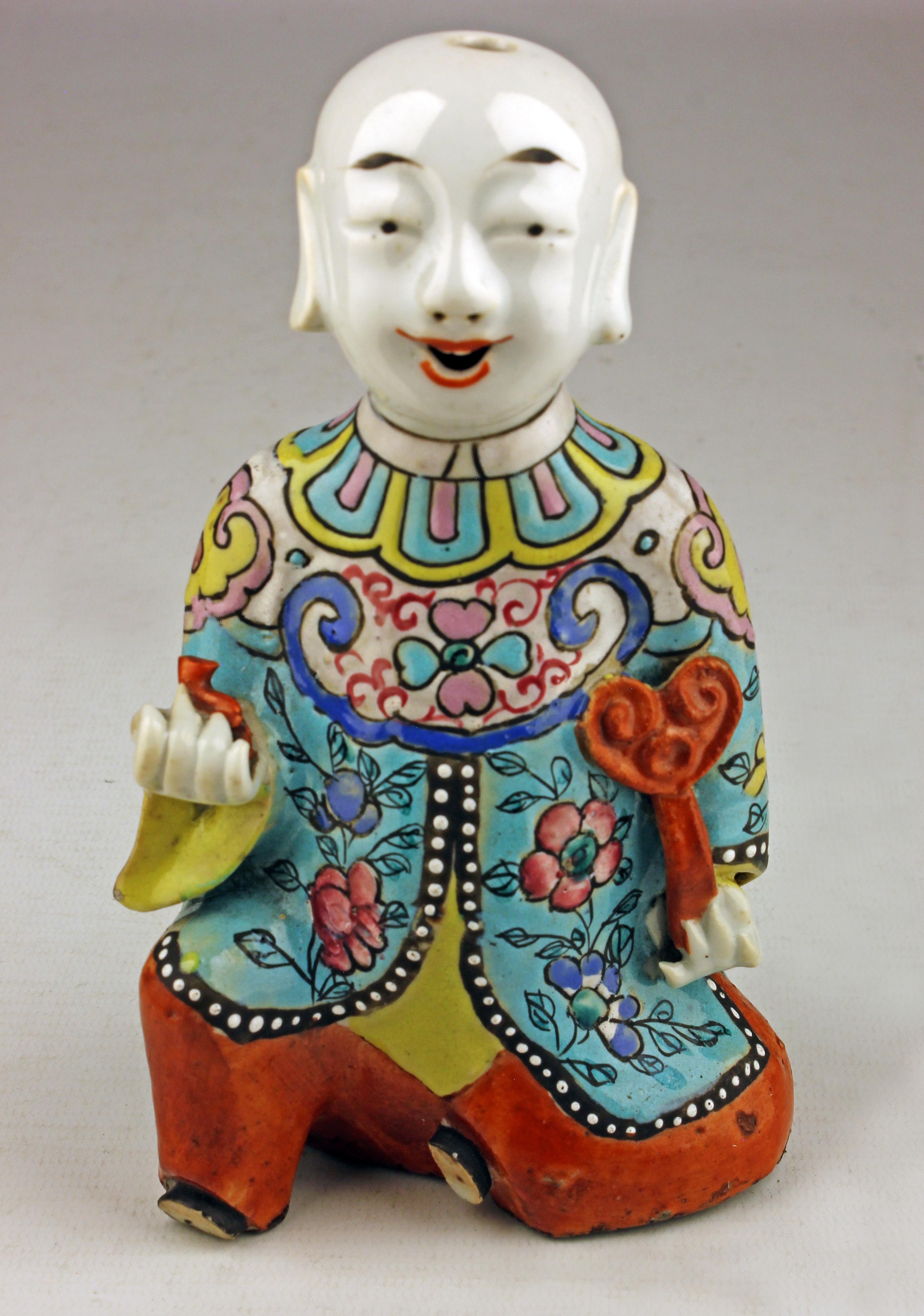 Glazed Pair of Mid-19th Century/Qing Dinasty of Enameled Chinese Porcelain Figurines For Sale