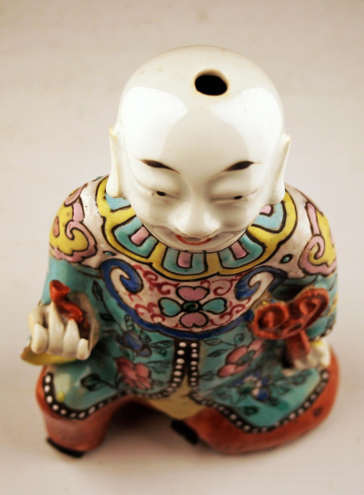 antique chinese porcelain figurines