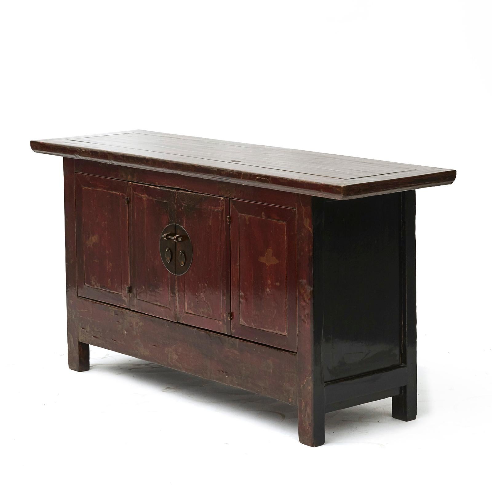 Qing Mid-19th Century Red Lacquered Sideboard from Shanxi, China For Sale