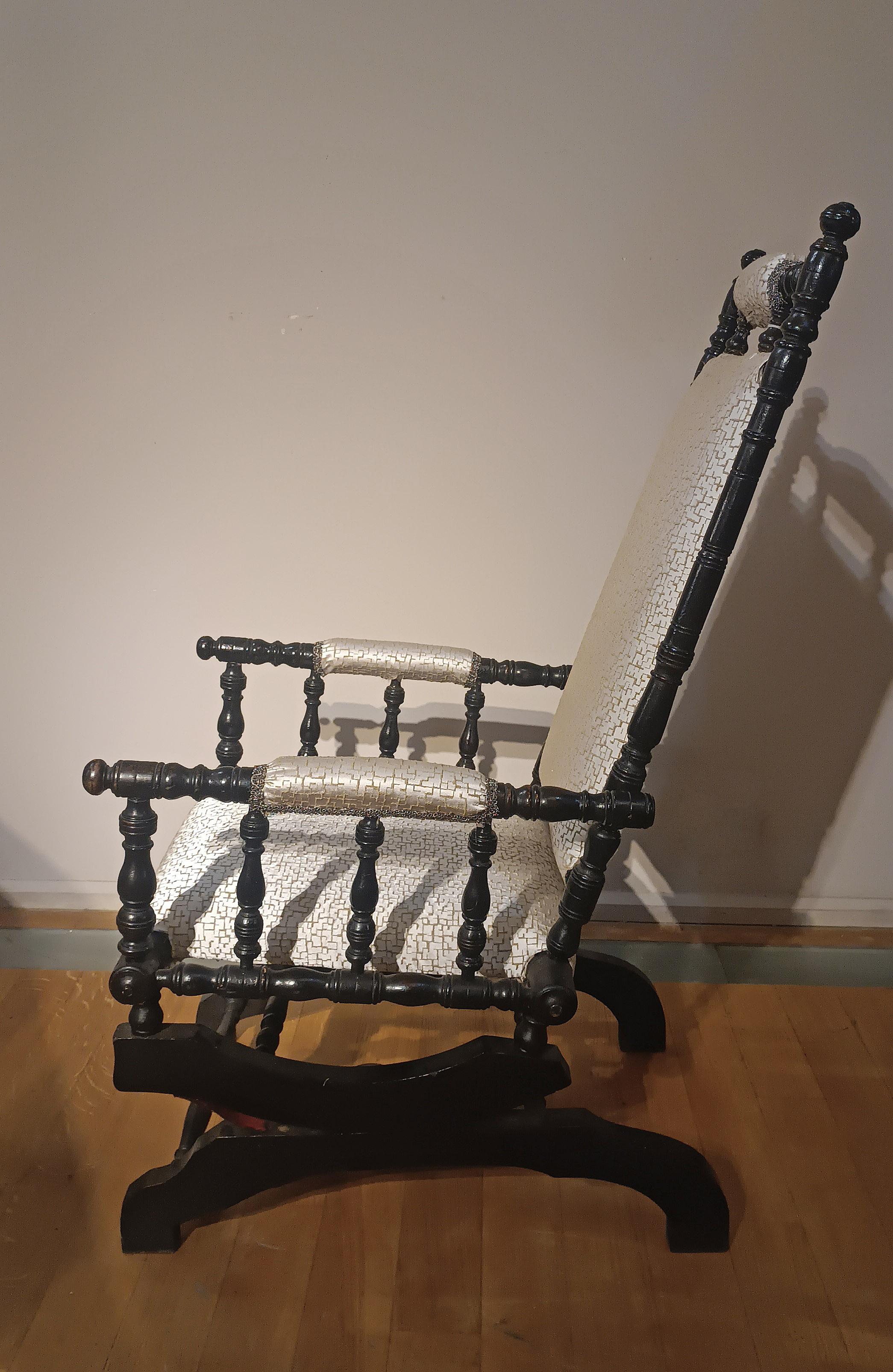 Italian MID 19th CENTURY ROCKING ARMCHAIR in vendita