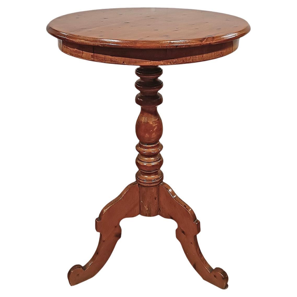 MID-19th CENTURY ROUND CYPRESS COFFEE TABLE For Sale
