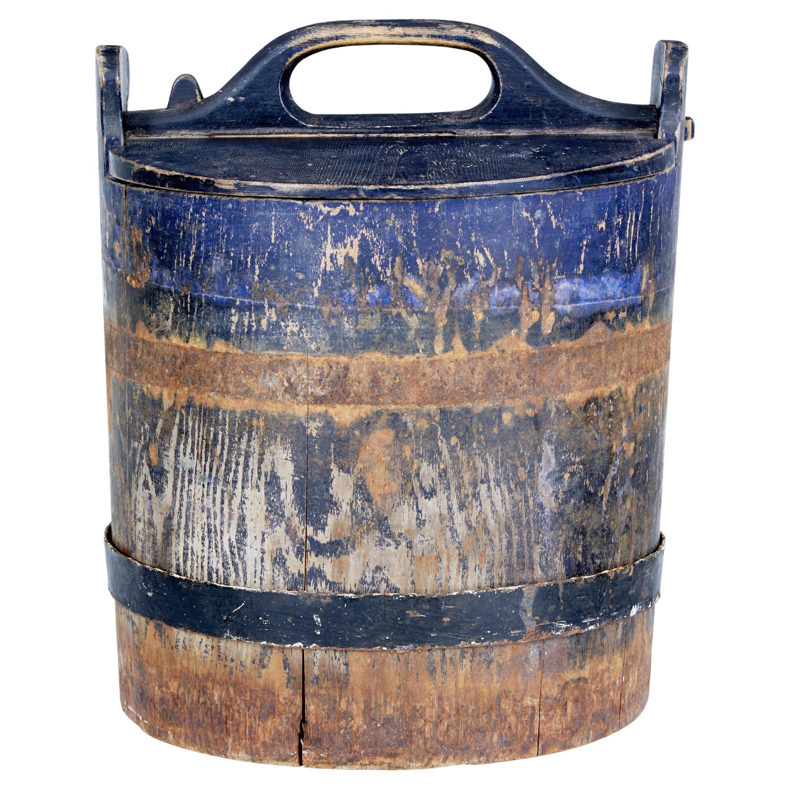 Mid-19th Century Rustic Swedish Pine Storage Container For Sale