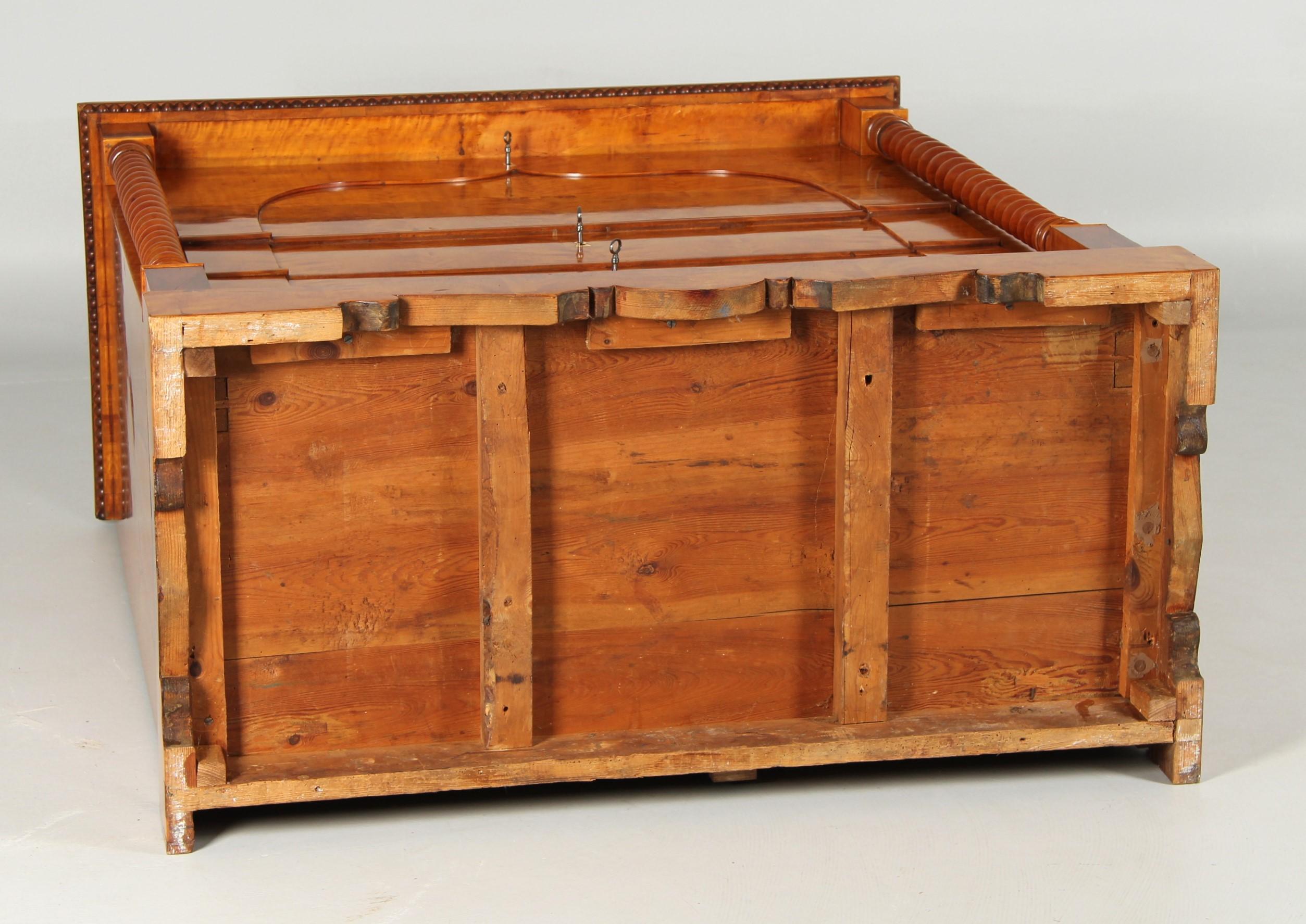 Swedish Secretaire from 1857 with Trick Lock and Secret Compartements For Sale 14
