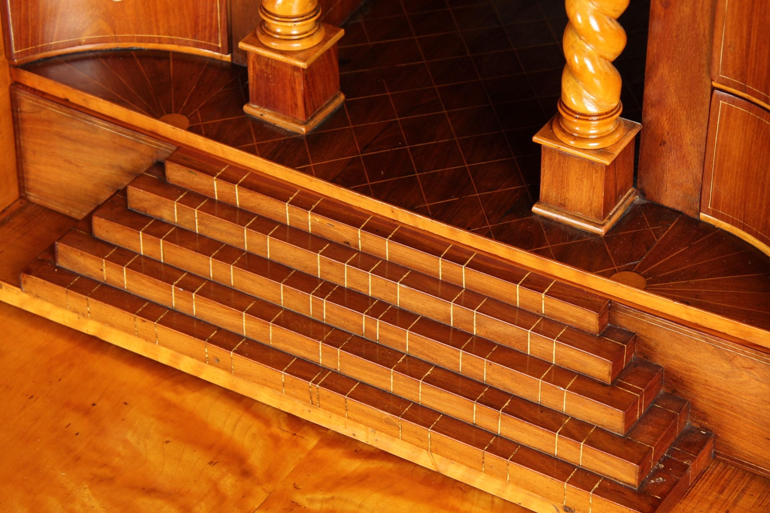 Swedish Secretaire from 1857 with Trick Lock and Secret Compartements For Sale 3