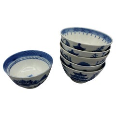 Antique Mid-19th Century Set of 6 Blue Canton Porcelain Rice or Soup bowls, Chinese