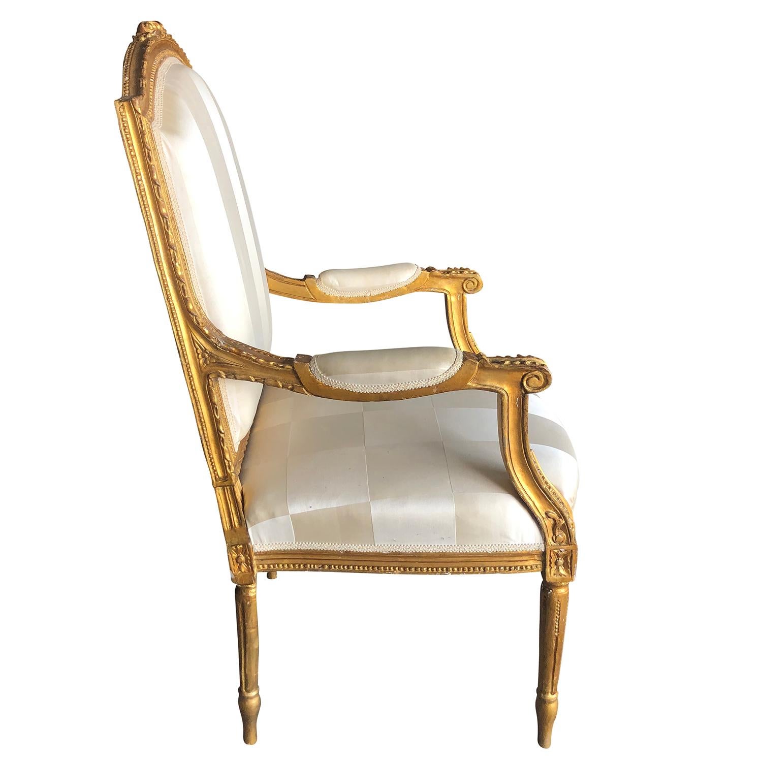 19th Century Gold French Set of Four Antique Gilded Wood Armchairs For Sale 1