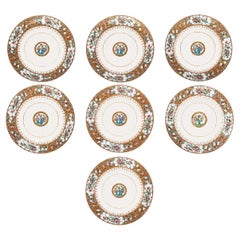 Mid-19th Century Set of Seven Chinese Export Rose Mandarin Porcelain Plates