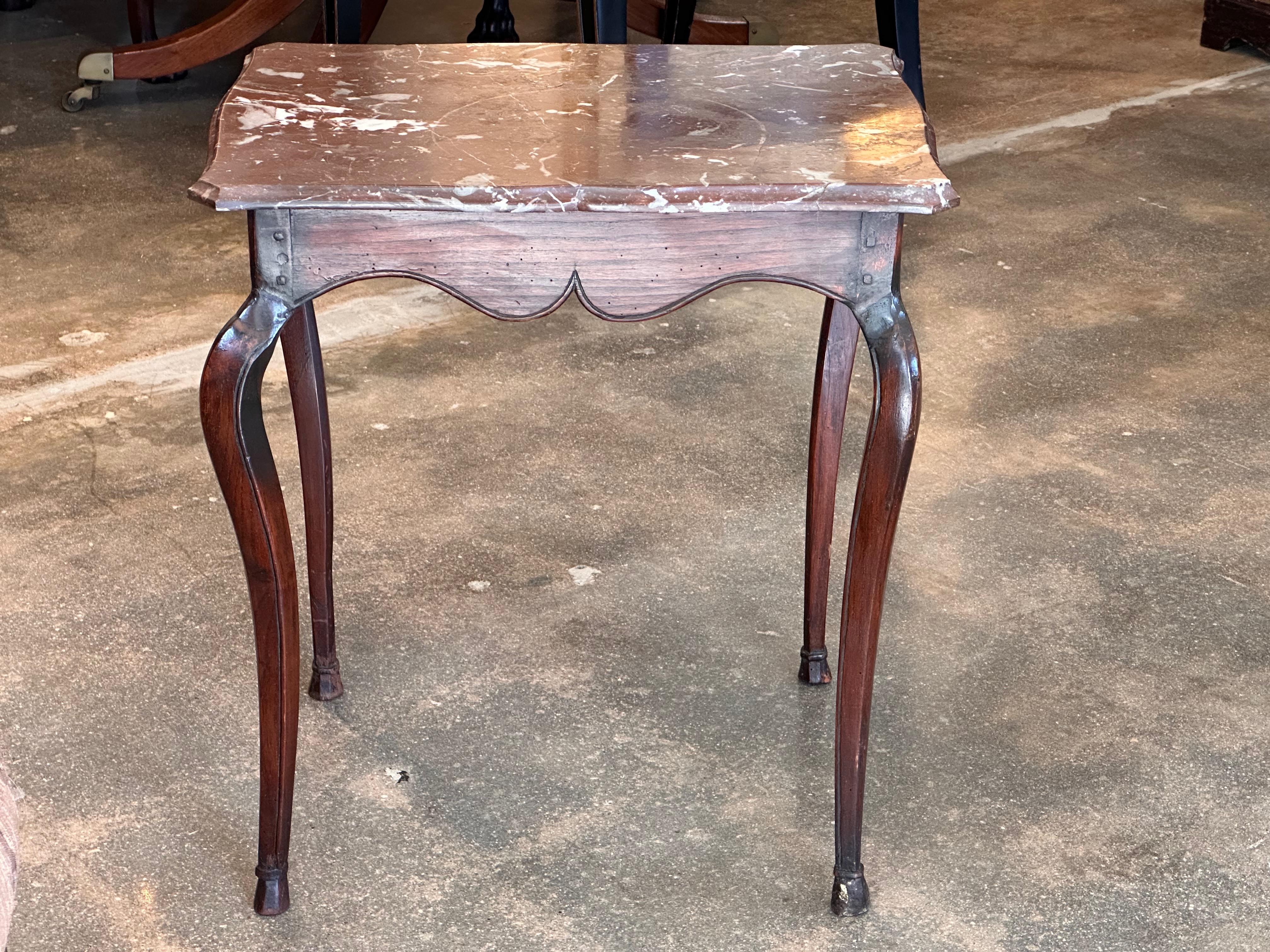 Mid 19th Century Small Marble Top Table In Good Condition In Charlottesville, VA