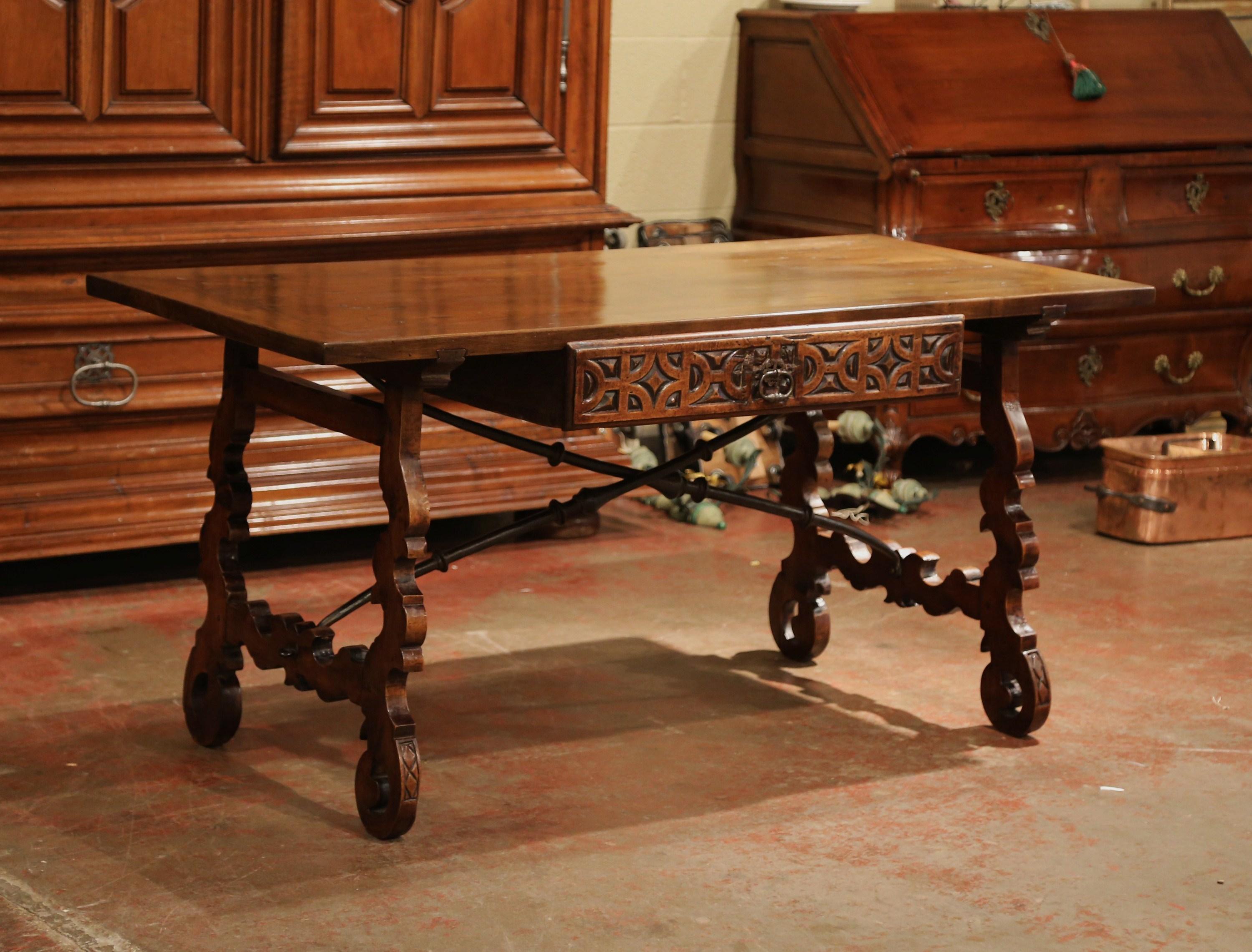 Mid-19th Century Spanish Carved Walnut Writing Table Desk with Centre Drawer In Excellent Condition In Dallas, TX