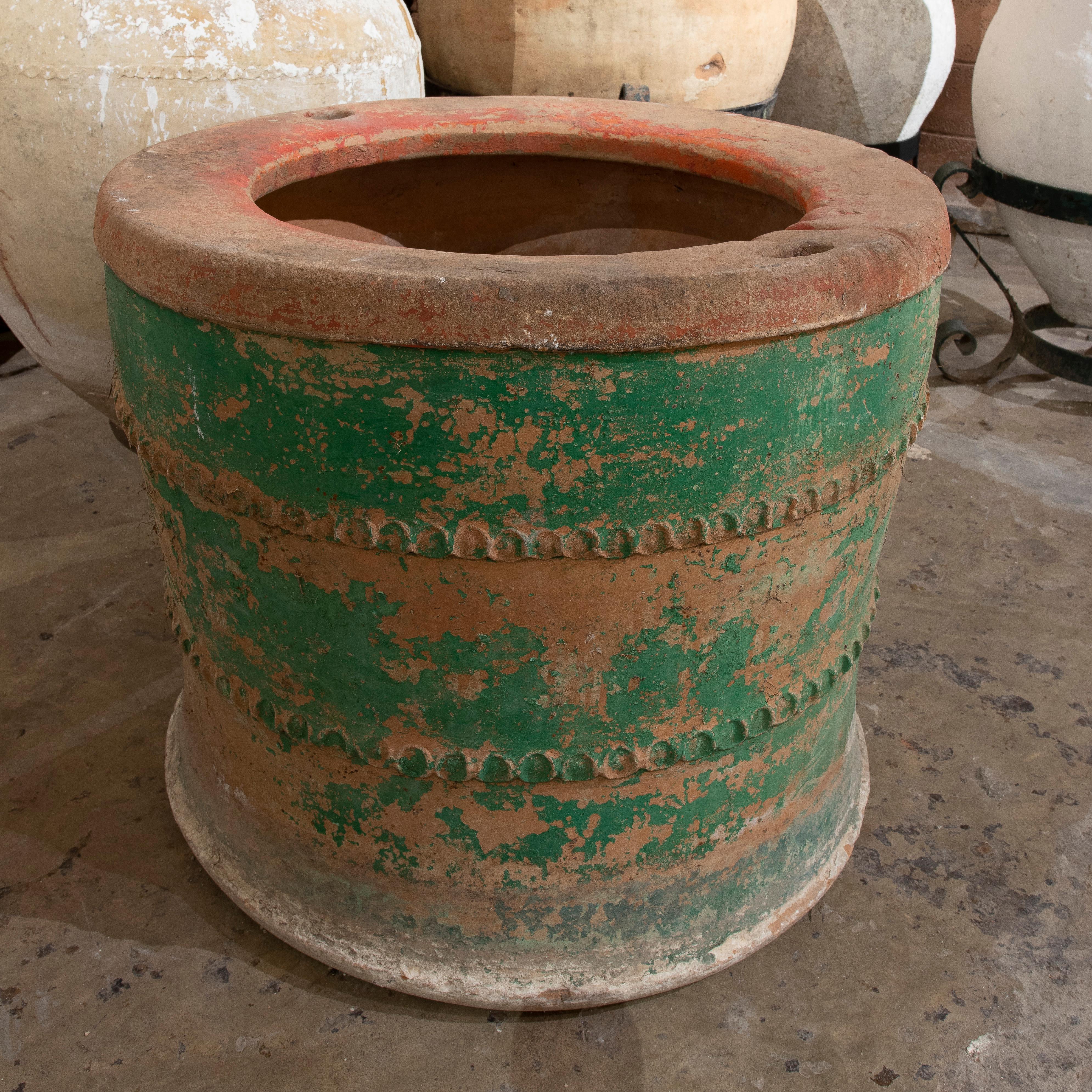Mid-19th Century Spanish Terracotta Earthenware Water Well In Good Condition In Marbella, ES