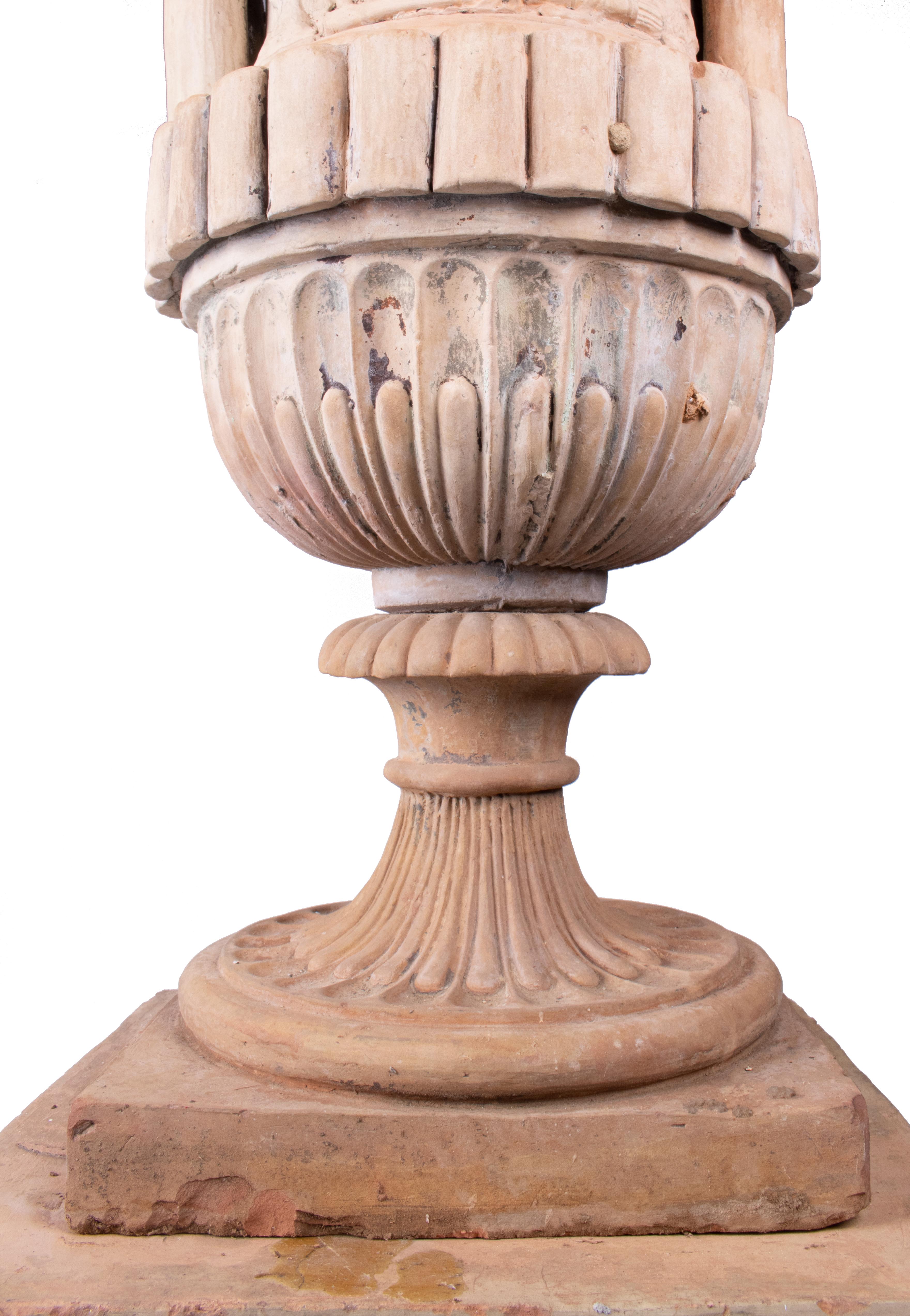 Mid-19th Century Spanish Terracotta Urn and Pedestal Stamped by the Maker For Sale 4