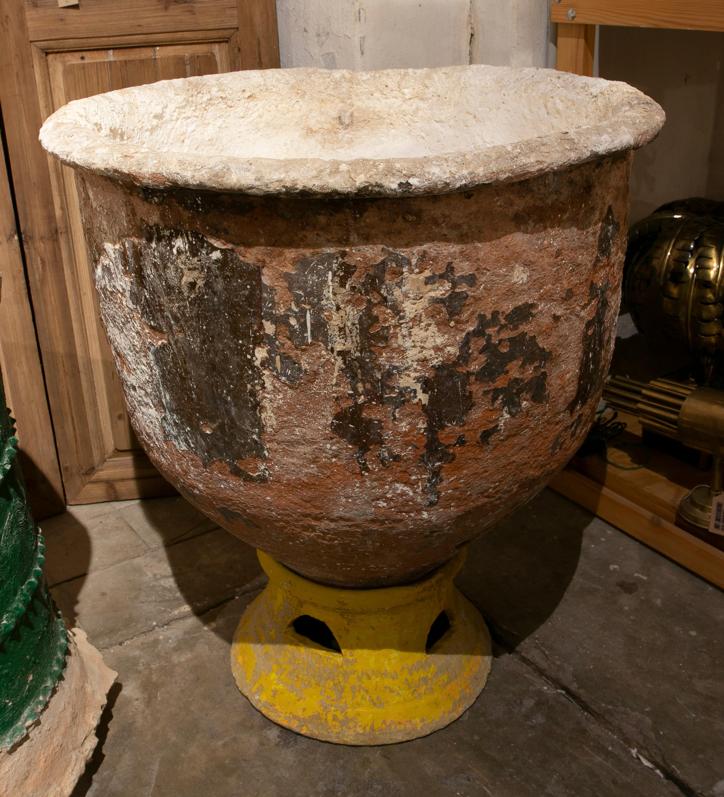 Antique 1850s Spanish whitewashed and painted terracotta garden urn. Initially made to hold local produce, such as wine or olive oil. 

