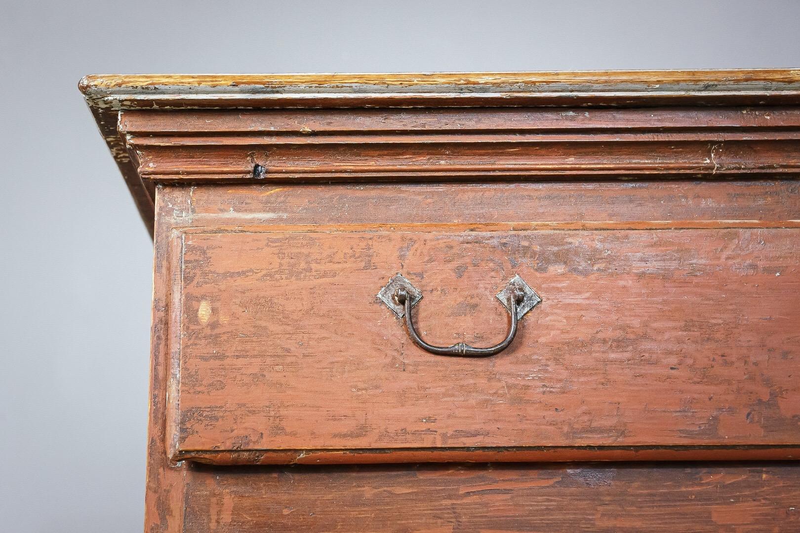 Mid-19th Century Swedish Chest of Drawers In Fair Condition In Pease pottage, West Sussex