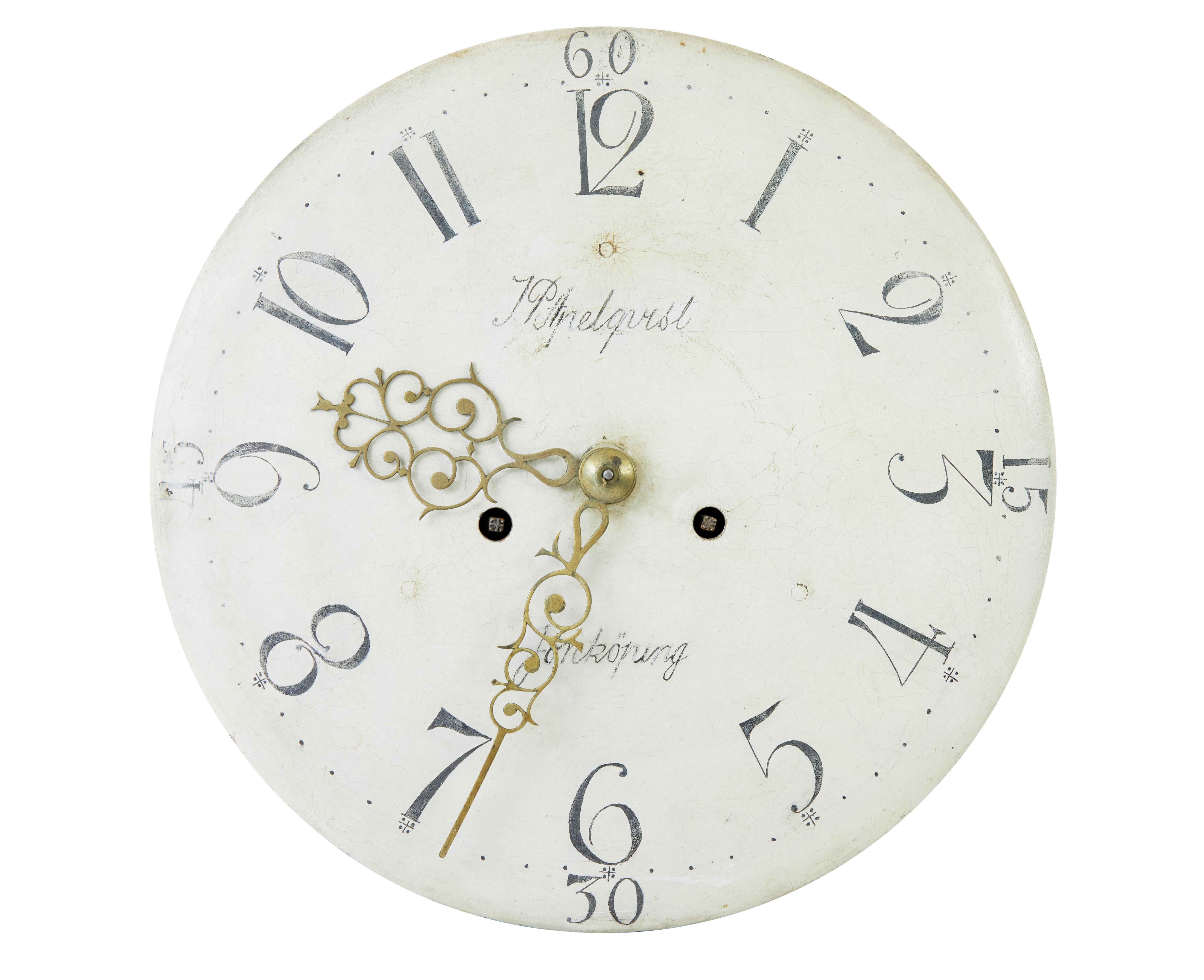 Pin Horloge suédoise du milieu du 19e siècle à colonne décorative et à boîtier long en vente