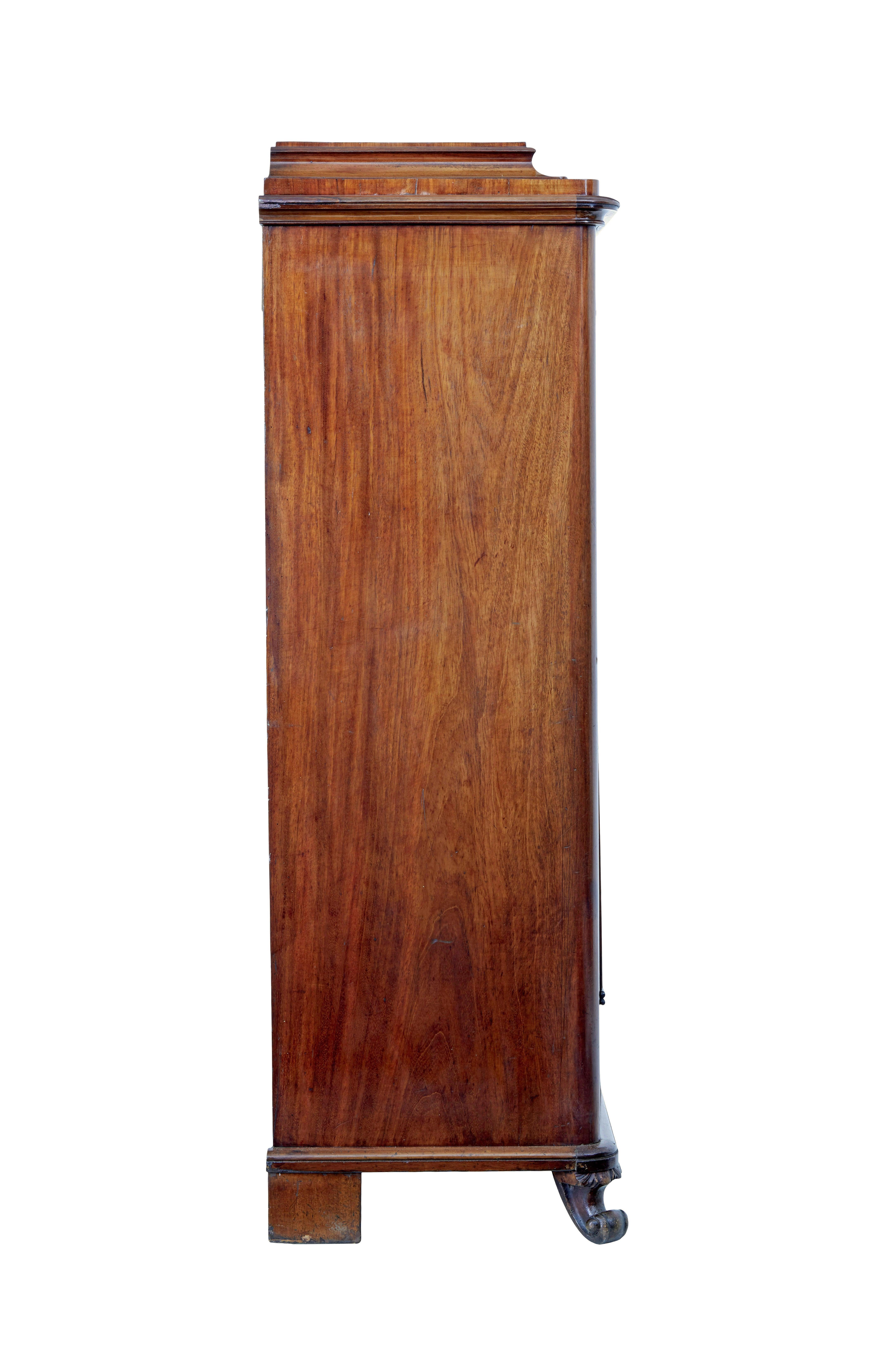 Hand-Carved Mid 19th century Swedish flame mahogany cupboard For Sale