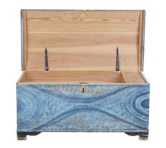 Mid-19th Century Swedish Folk Art Hand Painted Pine Coffer