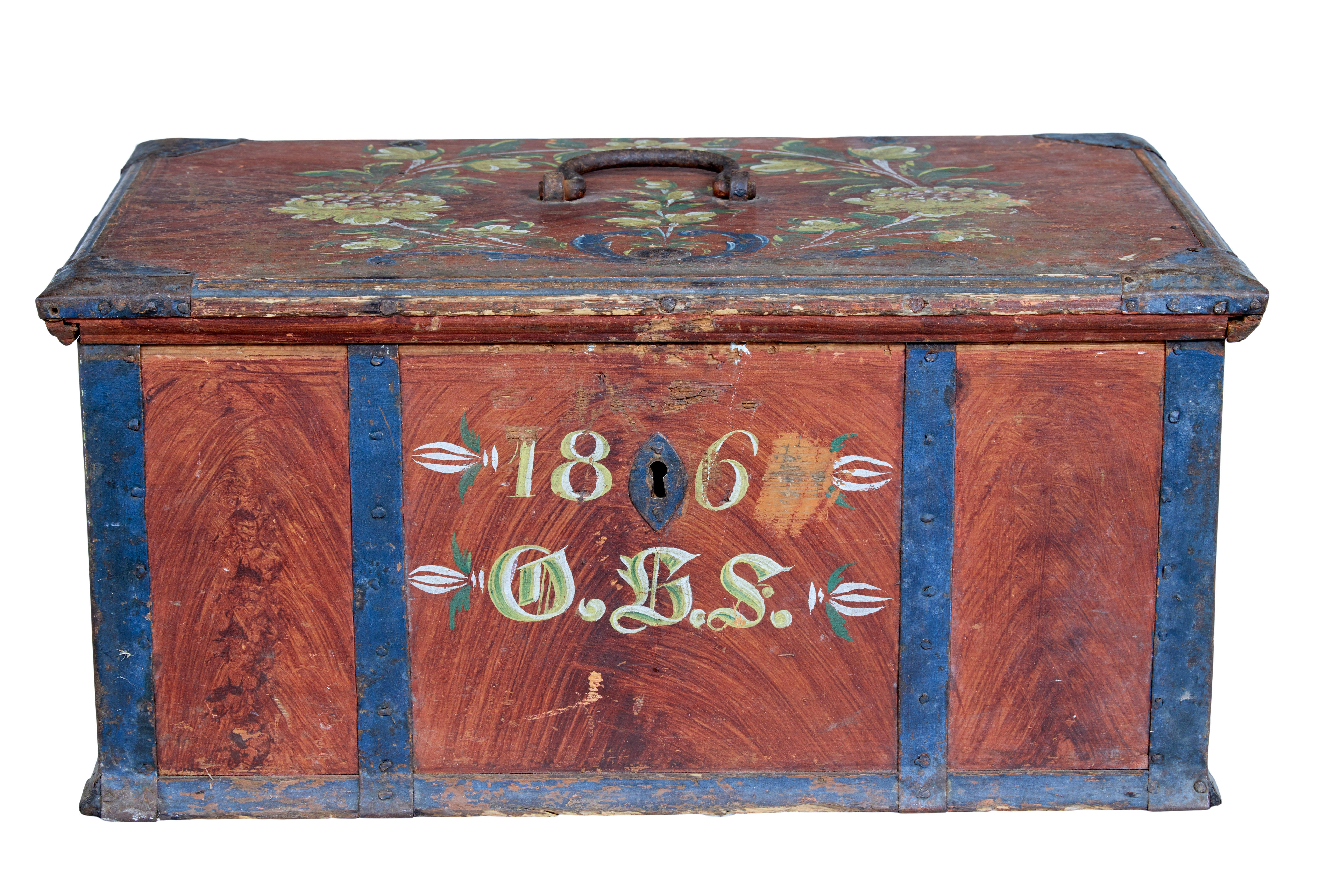 Caja pintada de arte popular sueco de mediados del siglo XIX Pintado en venta