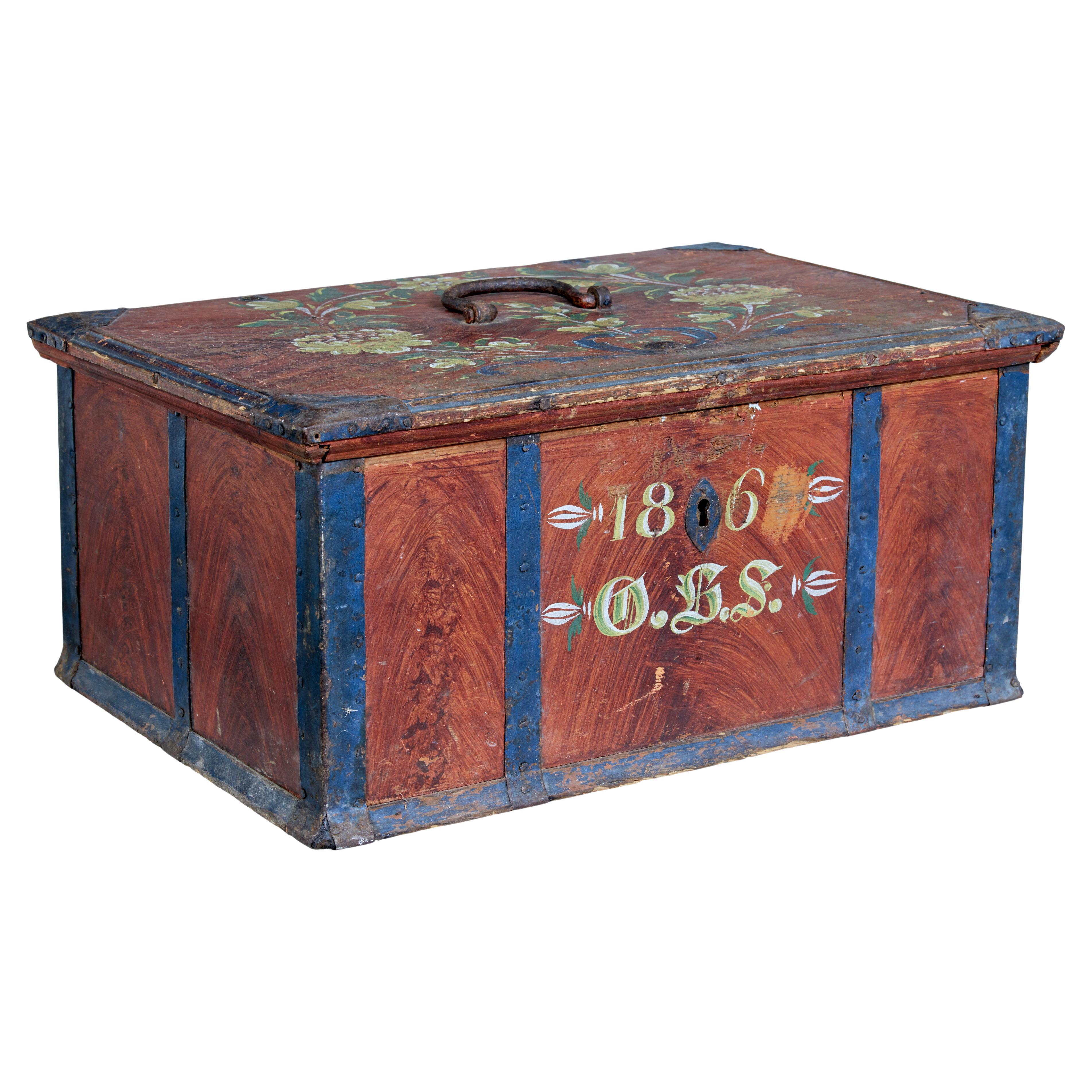 Mid 19th century Swedish folk art painted box For Sale