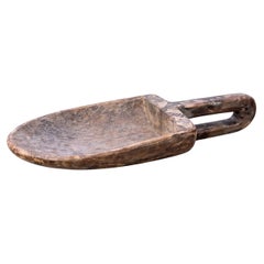 Mid-19th Century Swedish Folk Art Wooden Grain Scoop / Spade in Oak, circa 1850