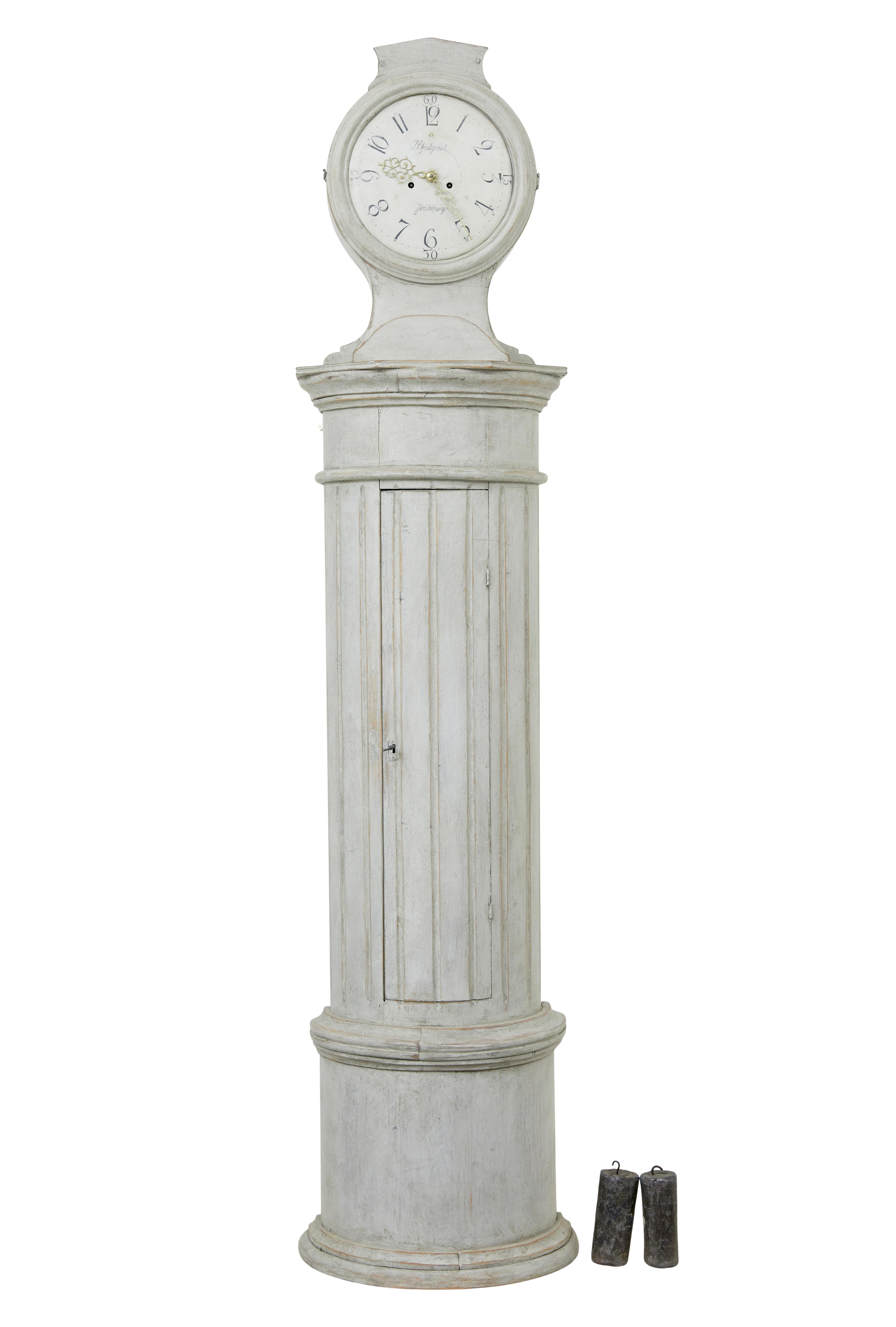 Mid 19th century Swedish painted long case clock For Sale 3