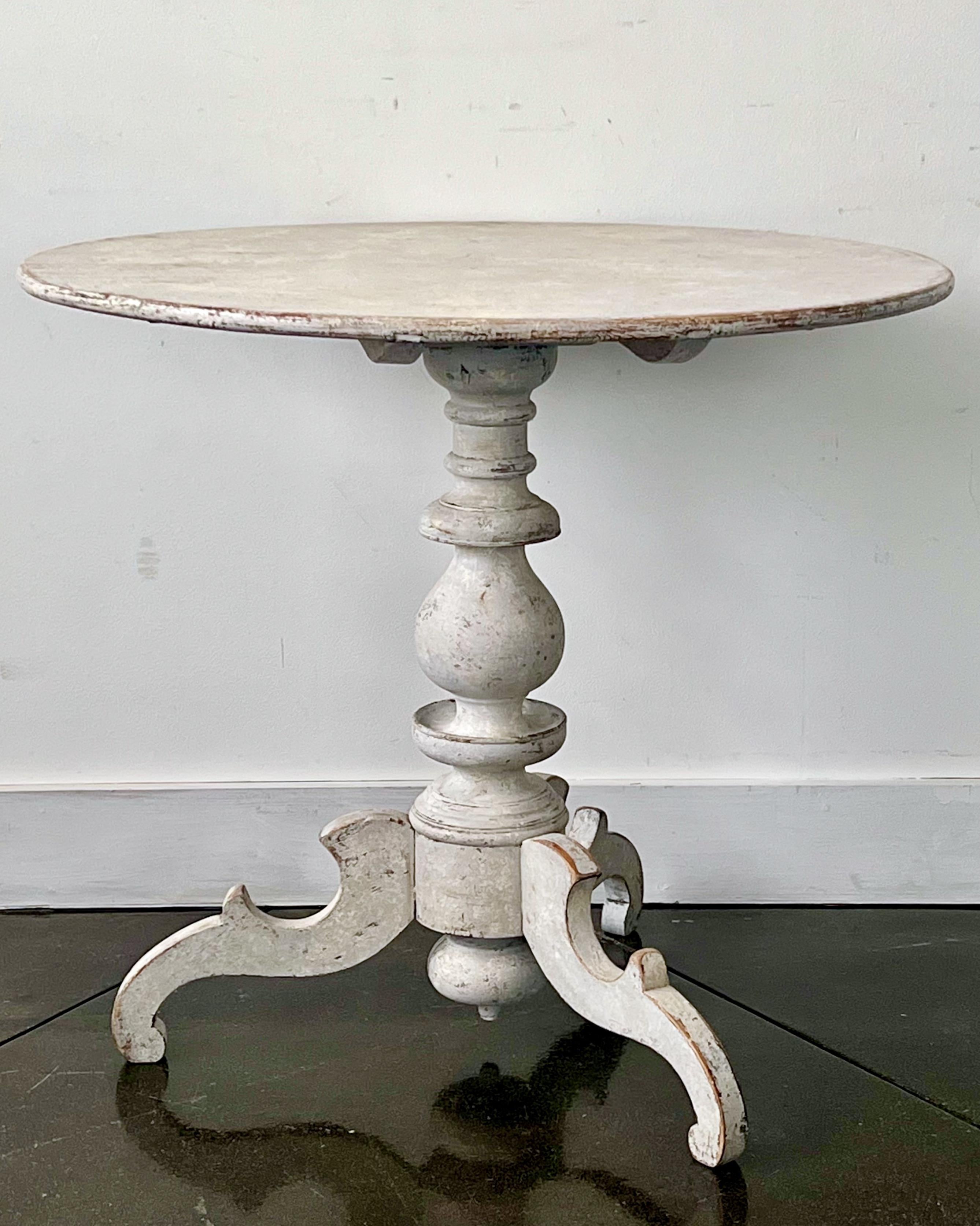 Mid 19th Century Swedish Pedestal Table  In Good Condition In Charleston, SC