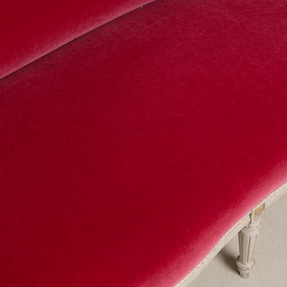 Mid-19th Century Swedish Rococo Style Sofa For Sale 5