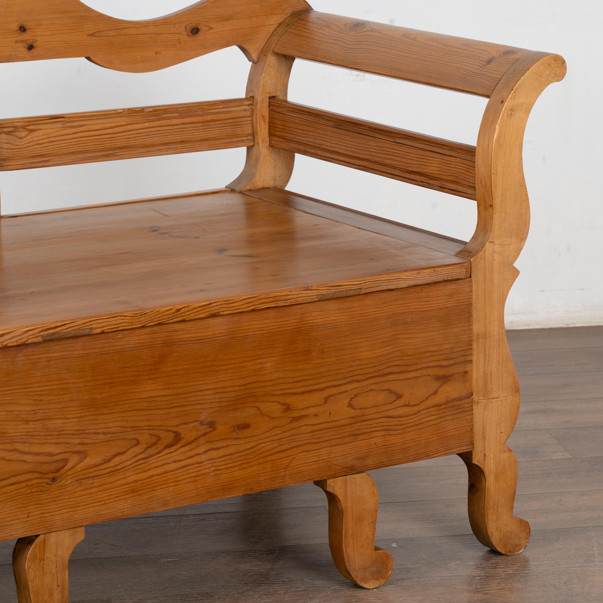 Mid 19th Century Swedish Small Pine Bench with Storage For Sale 6