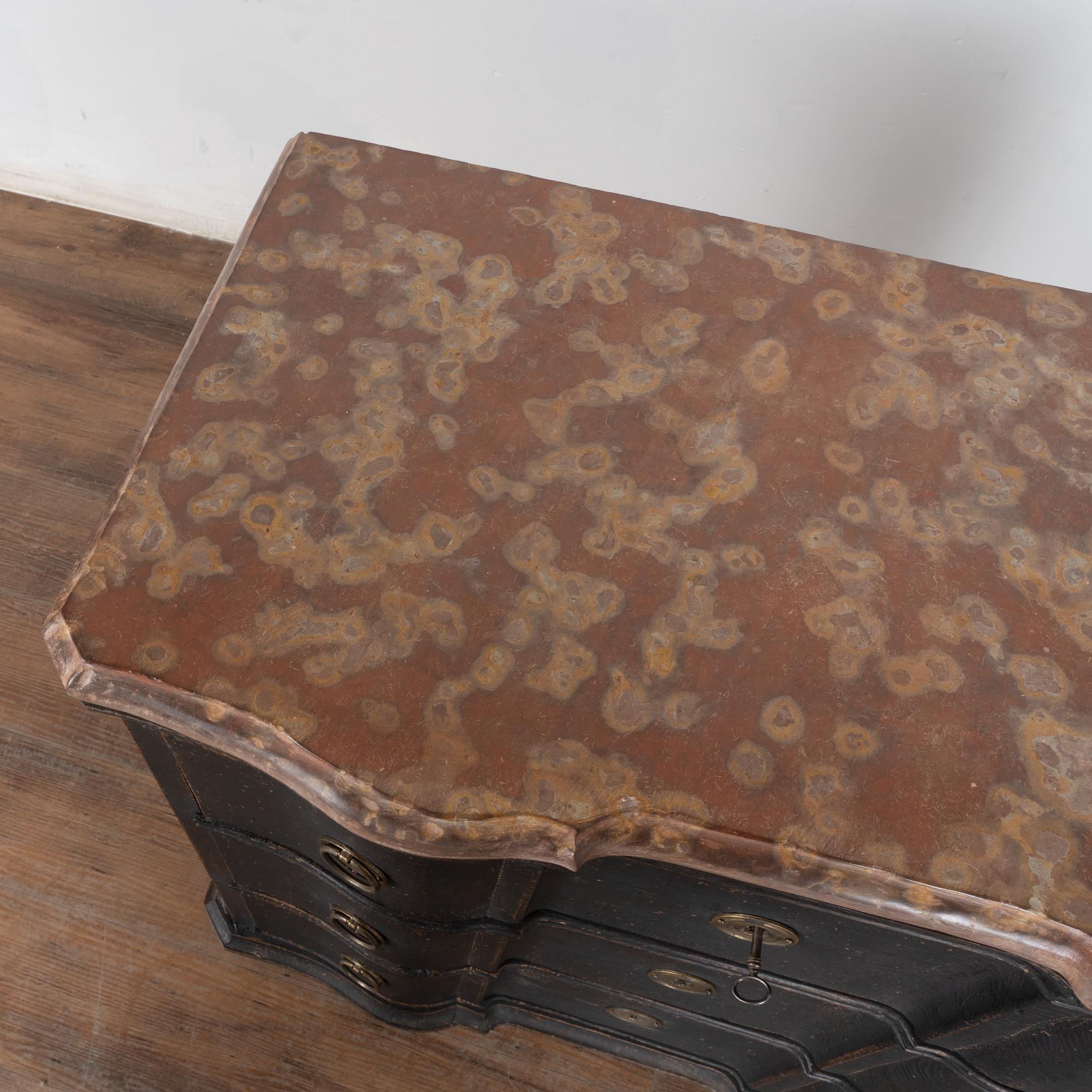 Ottone Mid 19th Century Swedish Stone Top Black Chest of Three Drawers in vendita