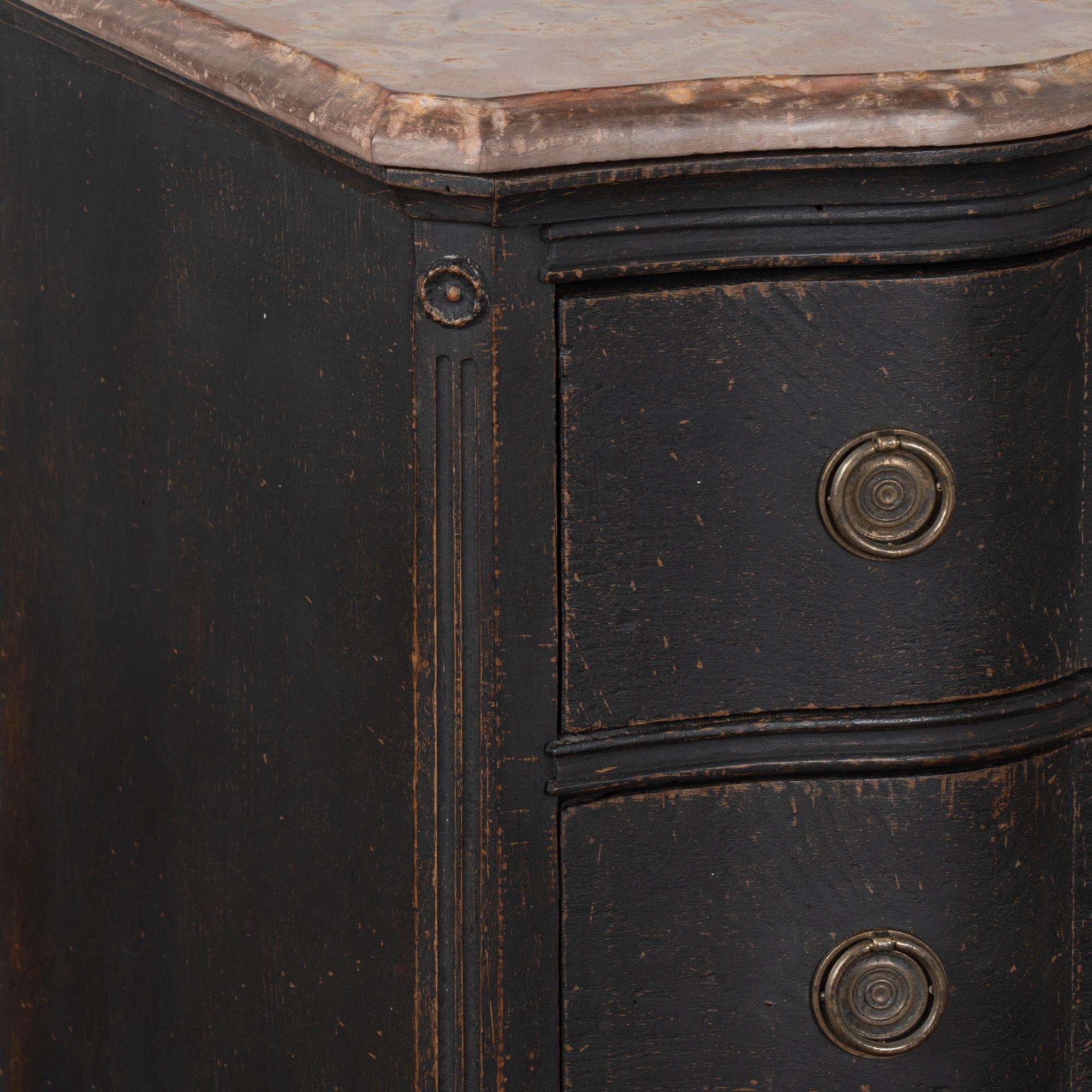 Mid 19th Century Swedish Stone Top Black Chest of Three Drawers in vendita 2