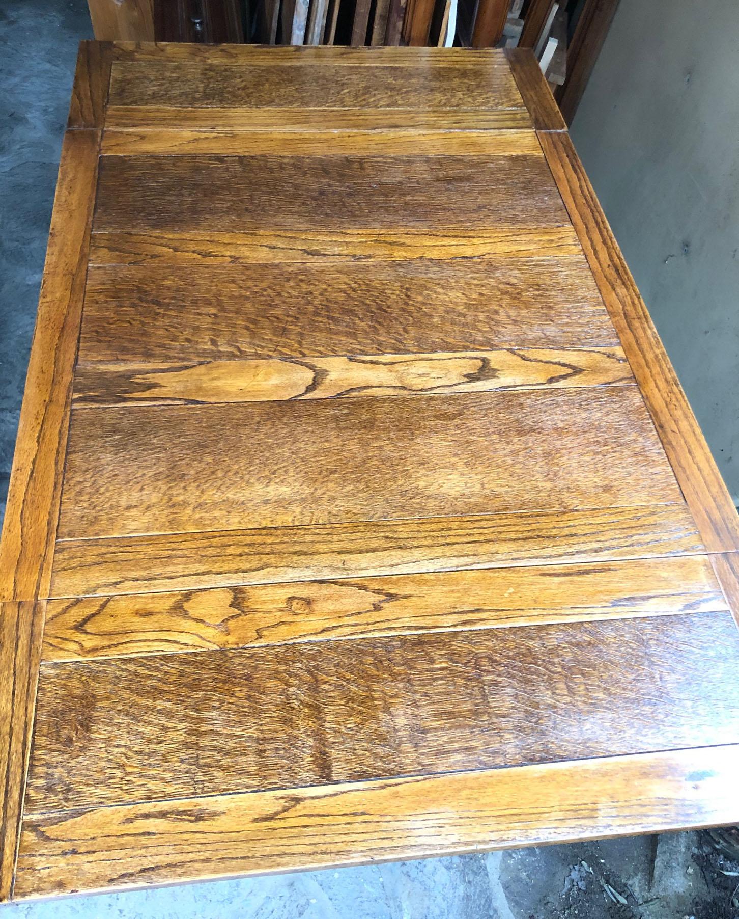 Mid-19th Century Table Oak Extendable Pull-Out Table Brown Tuscany Dining Table 3