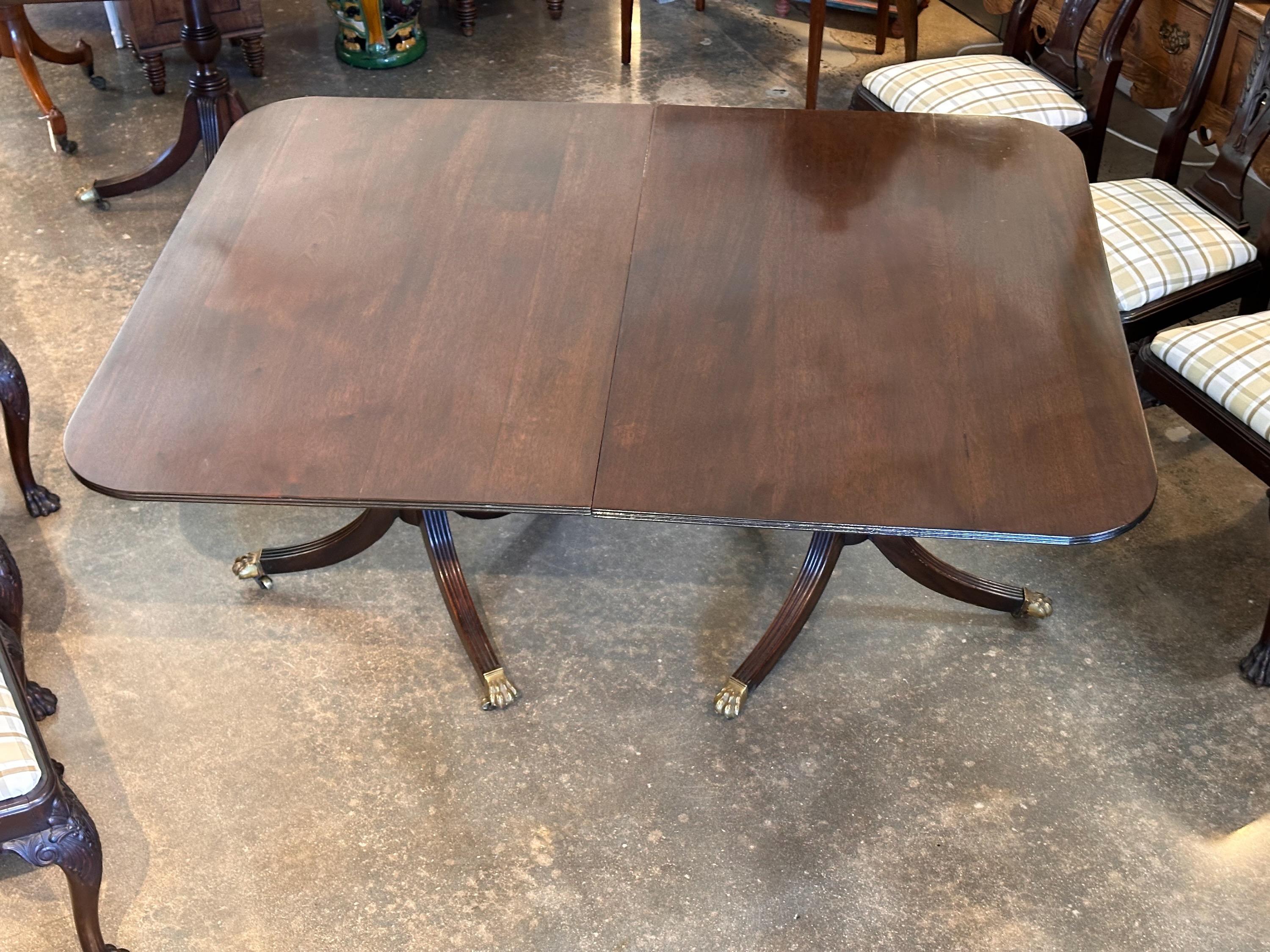 Mid 19th Century Triple Pedestal Mahogany Table For Sale 1