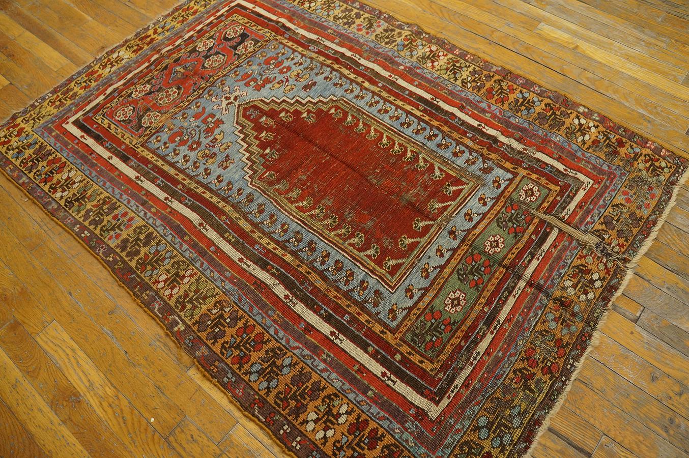 Tapis de prière turc du milieu du XIXe siècle de Kirshehir ( 3'8