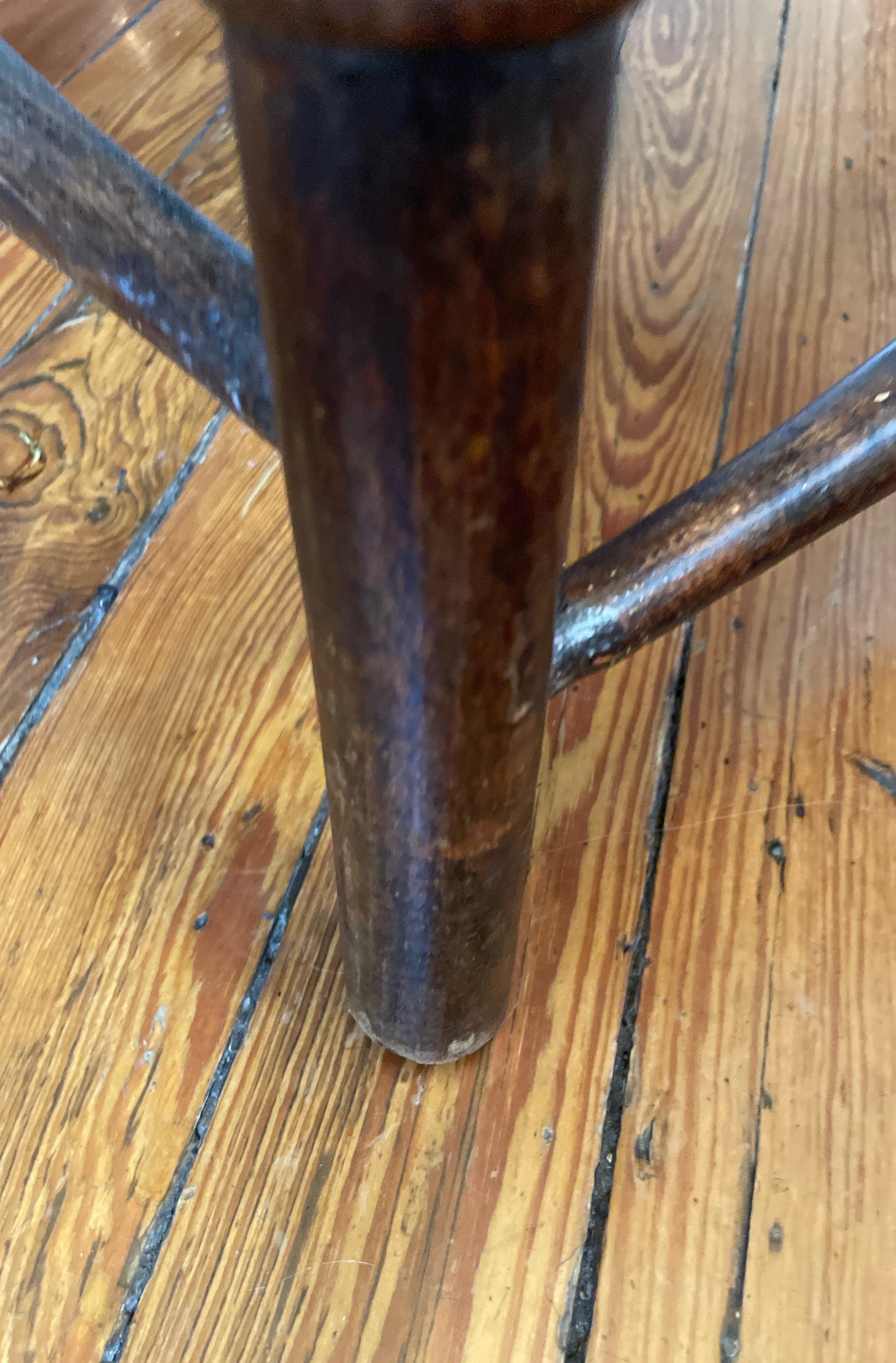 American Mid 19th Century turned legged stool For Sale
