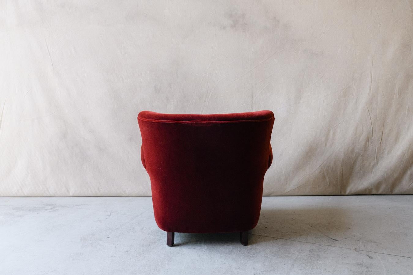 Mid 19th Century Velvet Lounge Chair From Denmark, Circa 1950 For Sale 1