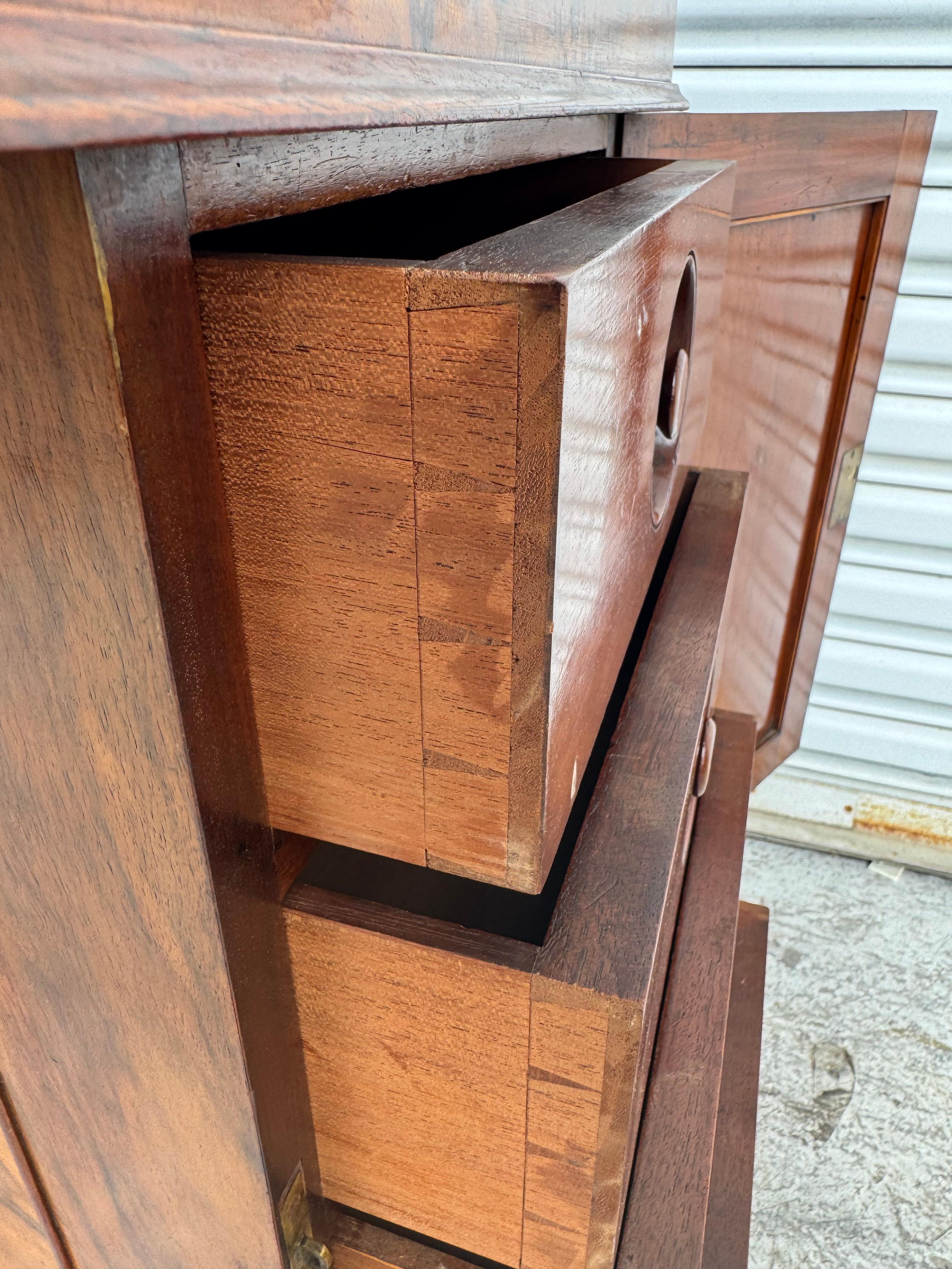 Mid 19th Century Victorian Burlwood Pop Up Davenport in vendita 1