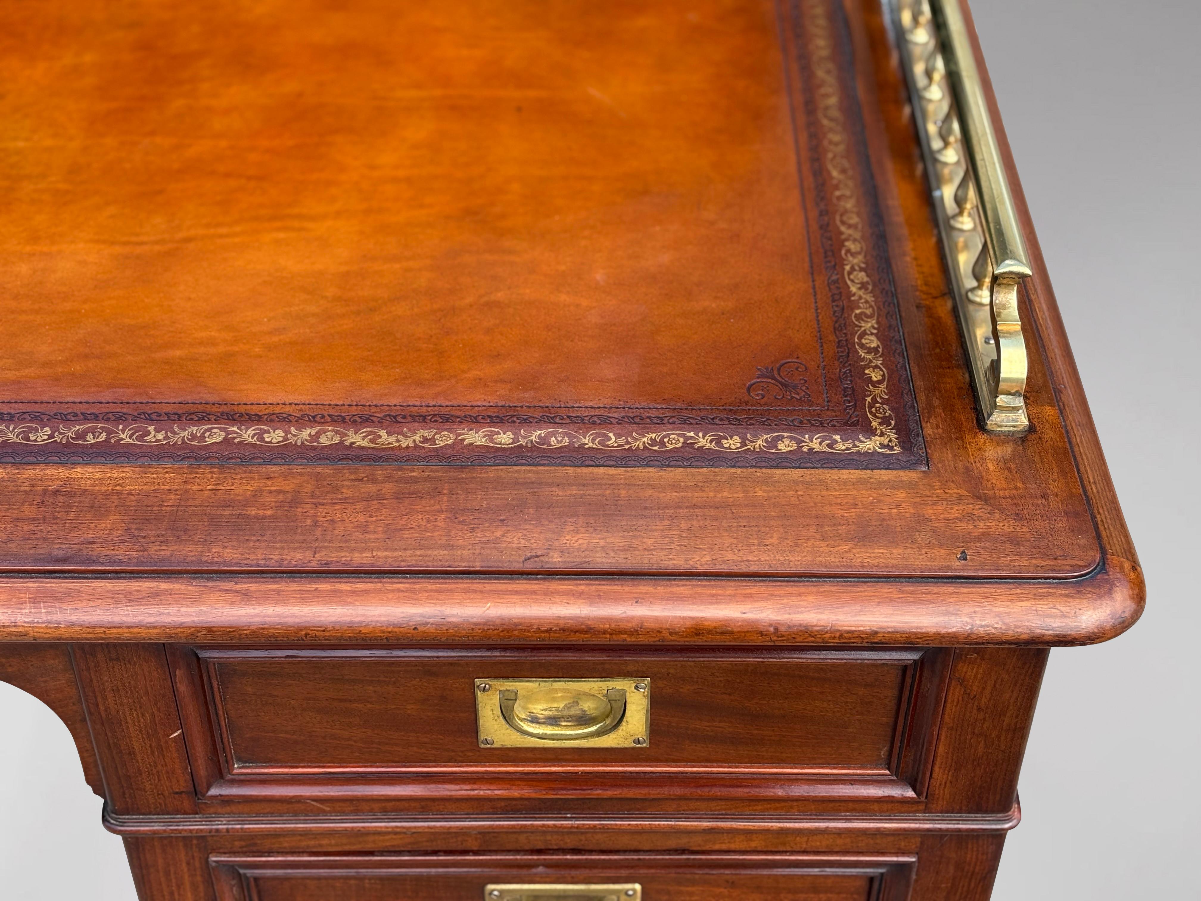 Mid 19th Century Victorian Period Mahogany & Leather Campaign Desk For Sale 7