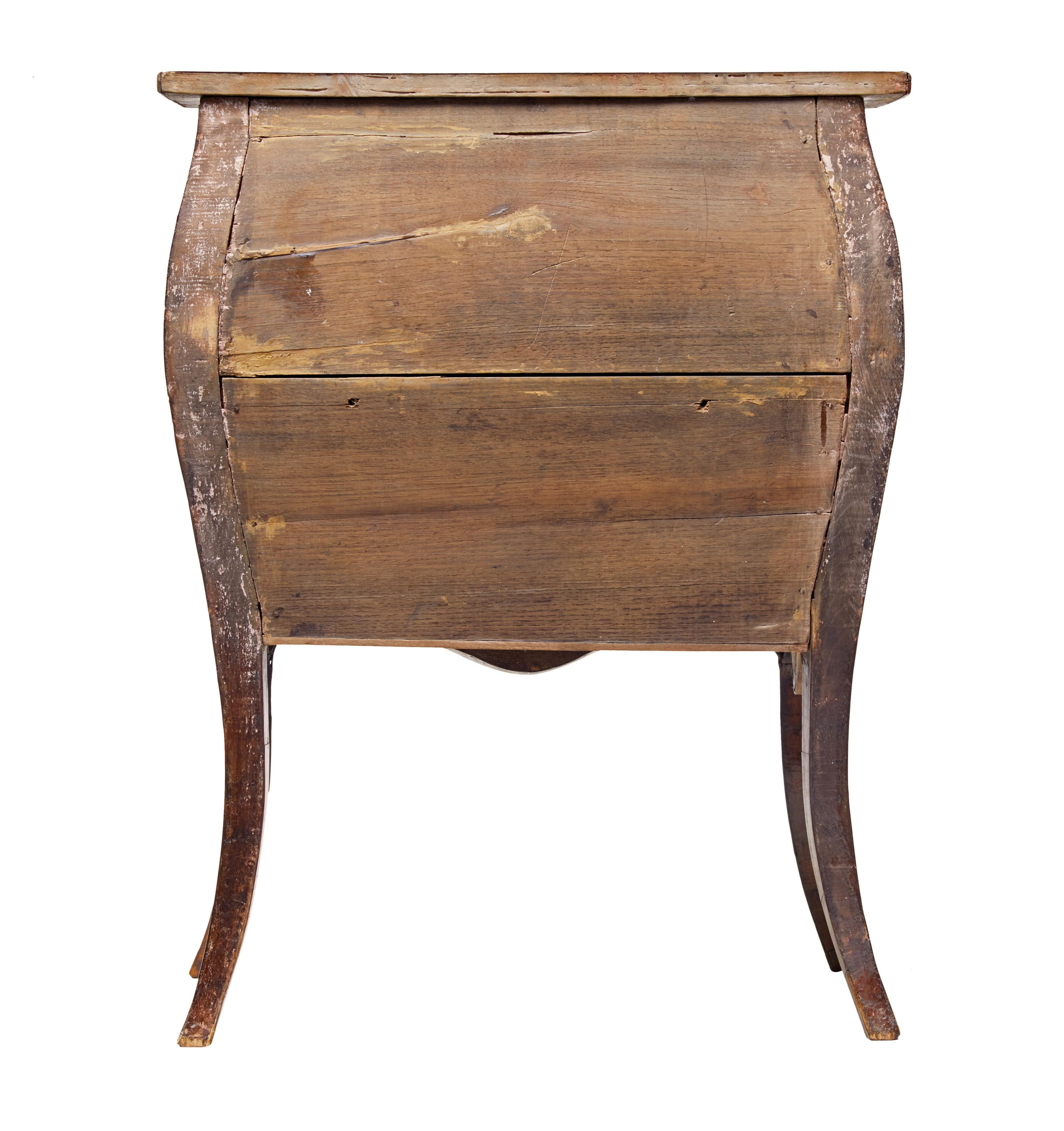 Mid 19th century walnut inlaid Maltese commode In Good Condition In Debenham, Suffolk