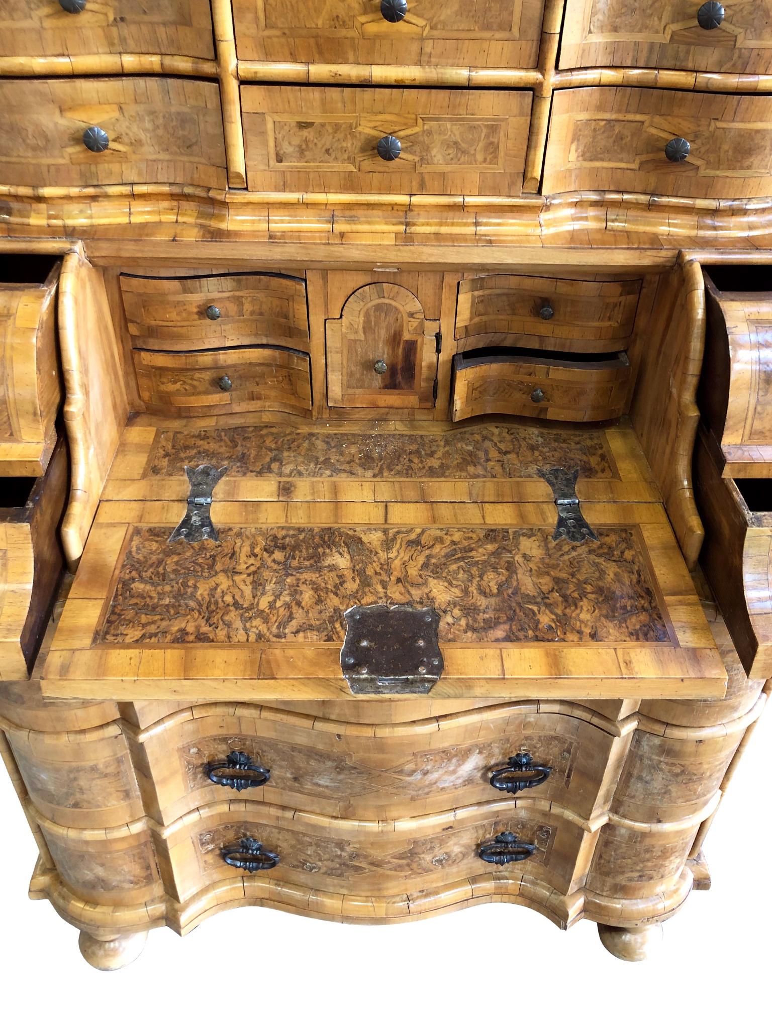 Mid-19th Century Walnut Secretary Cabinet 3